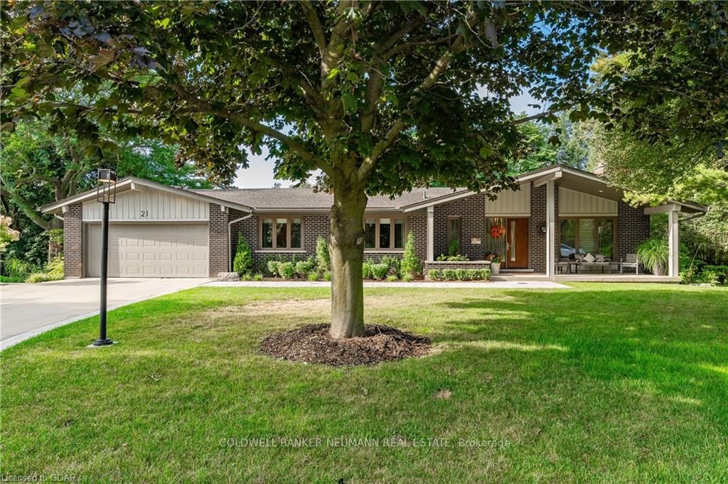 21 Monticello Cres