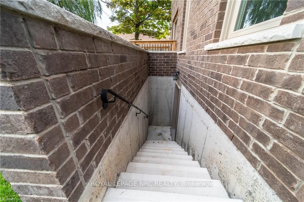 27 Mcmann Dr