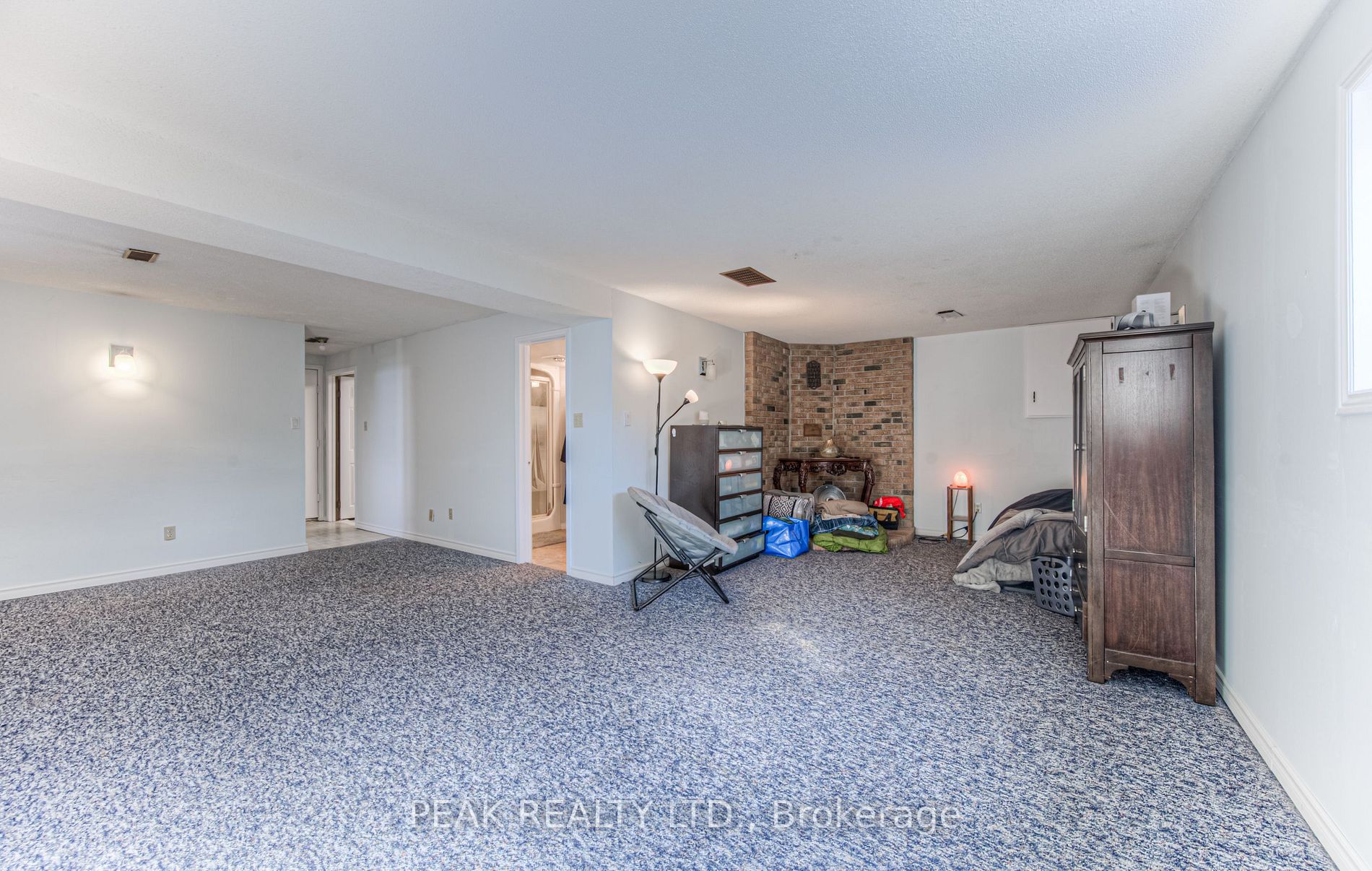 205 Rittenhouse Road E