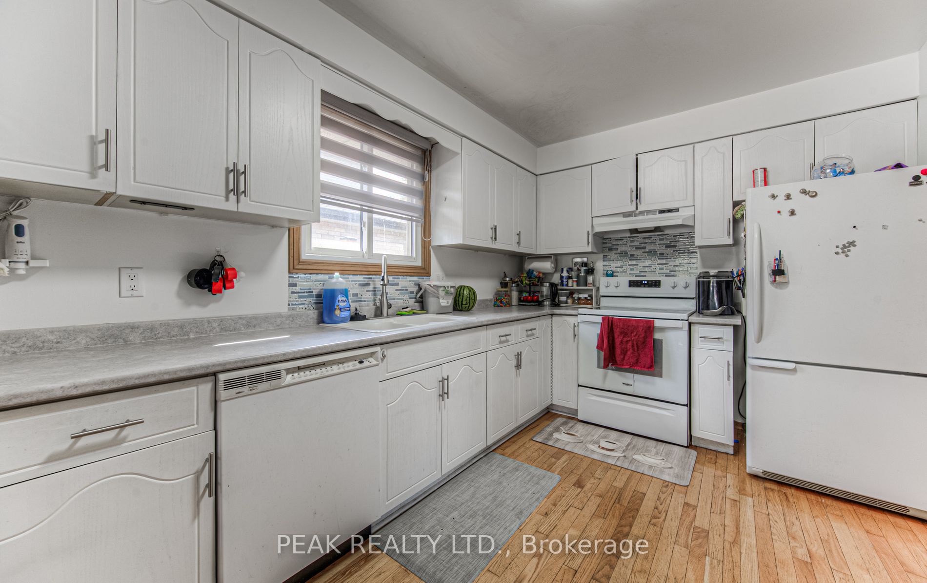 205 Rittenhouse Road E