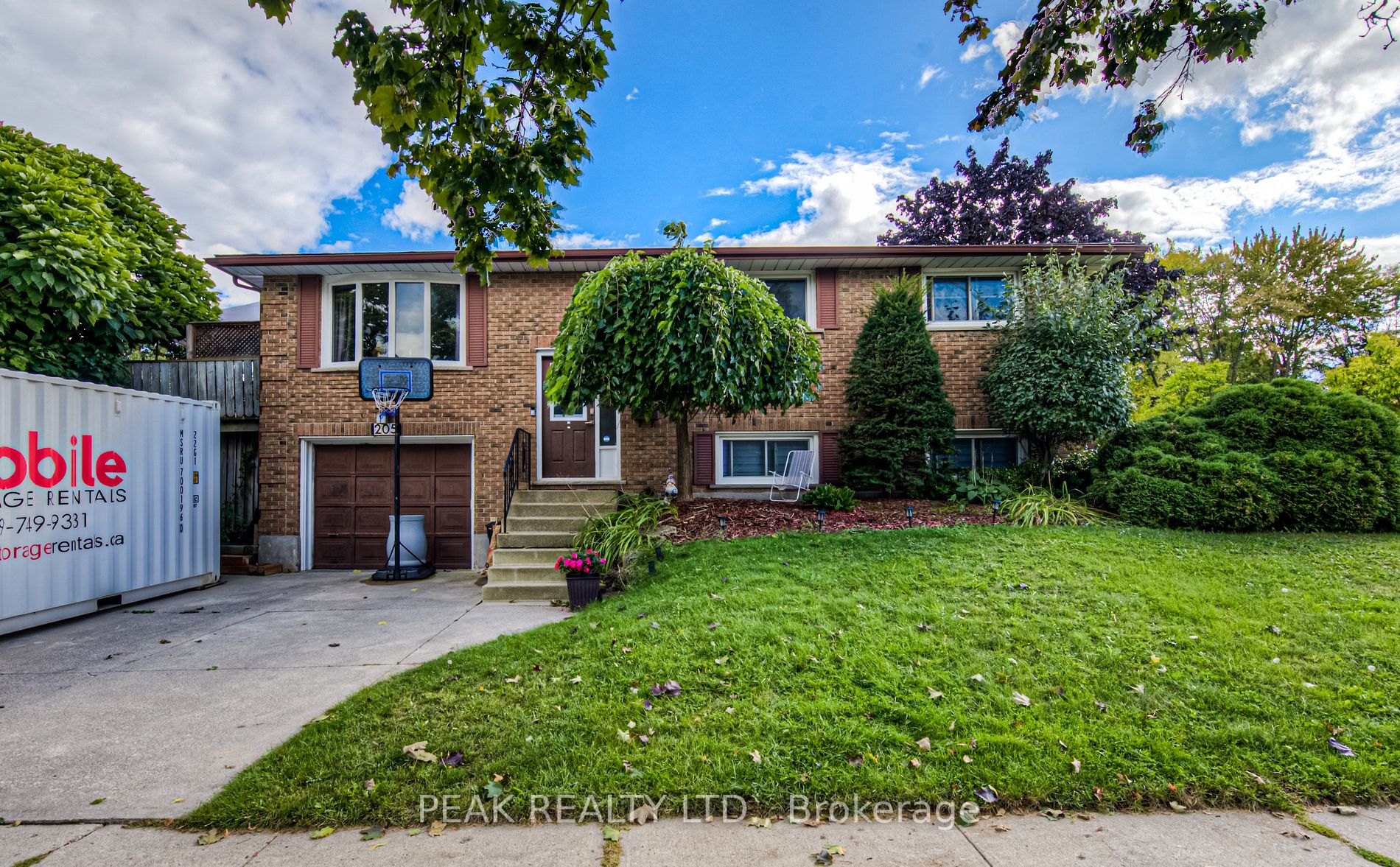 205 Rittenhouse Rd E