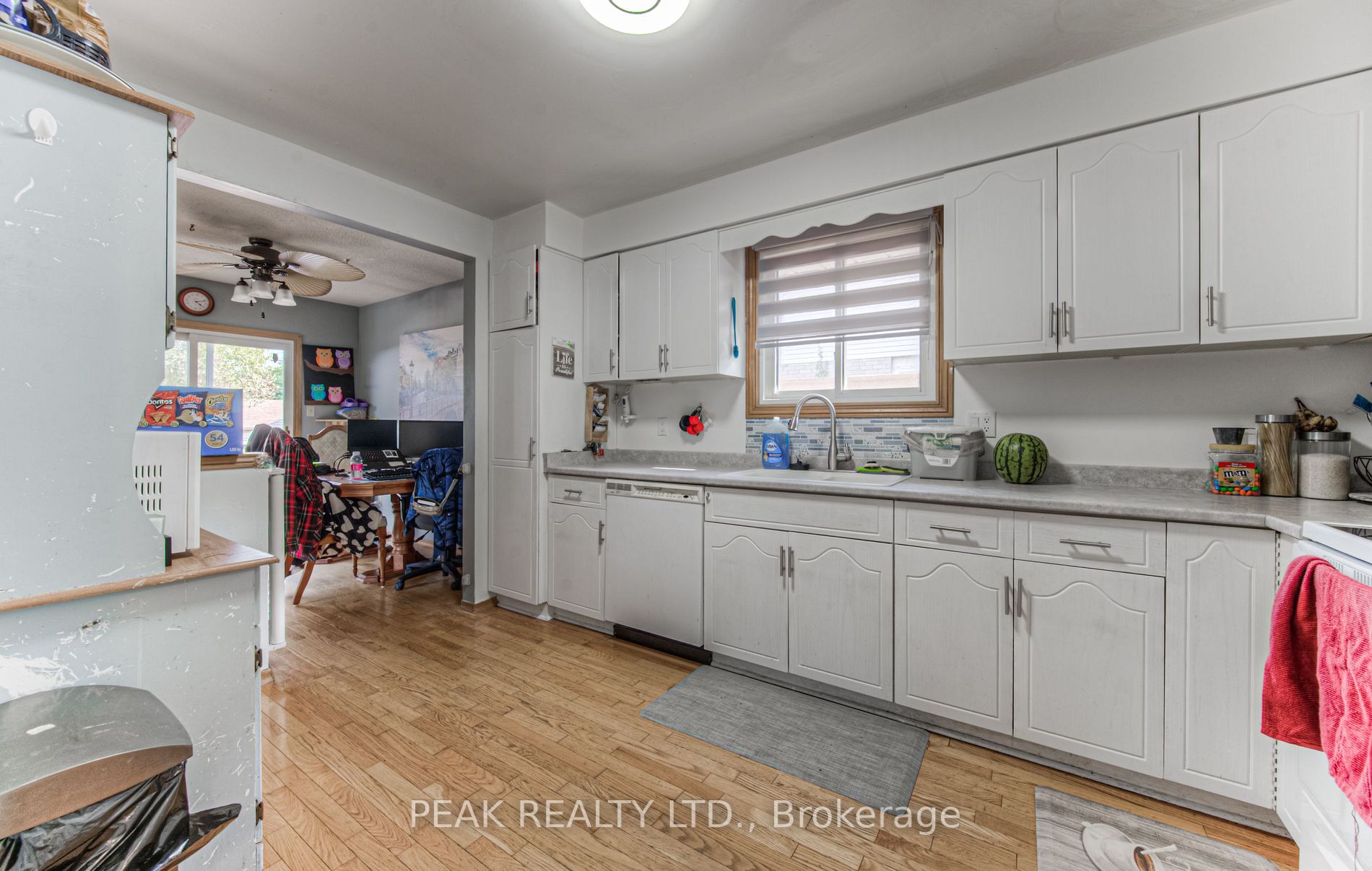 205 Rittenhouse Road E