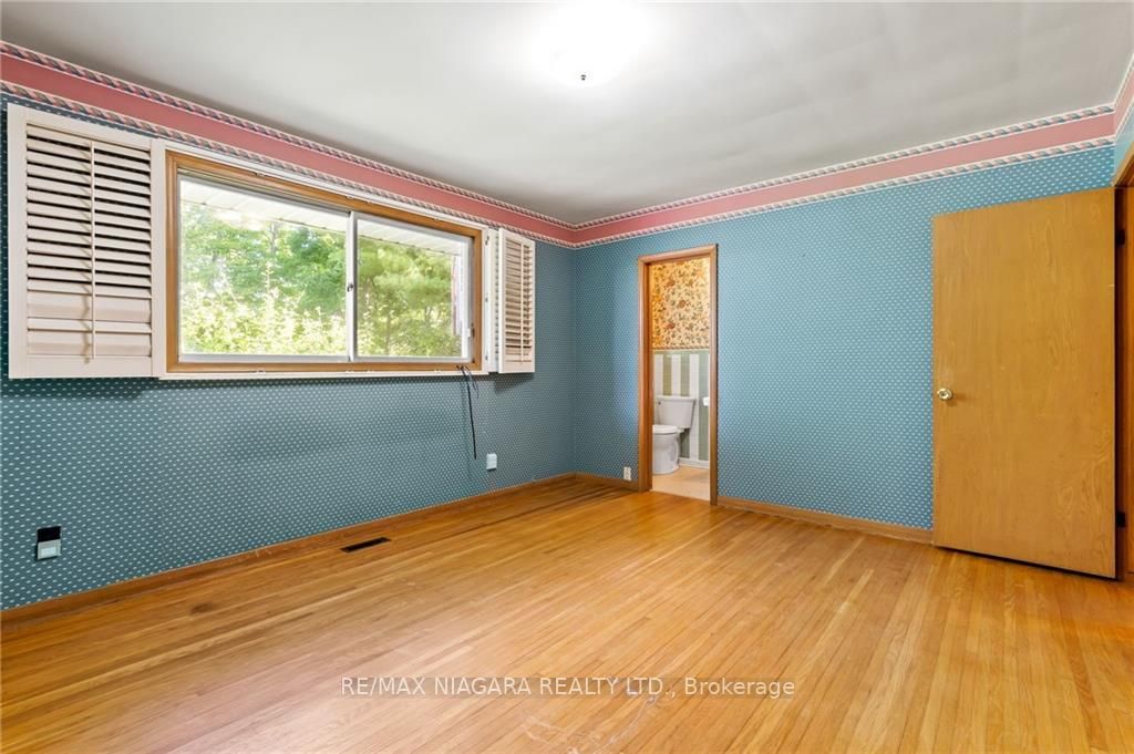 17 Allandale Dr