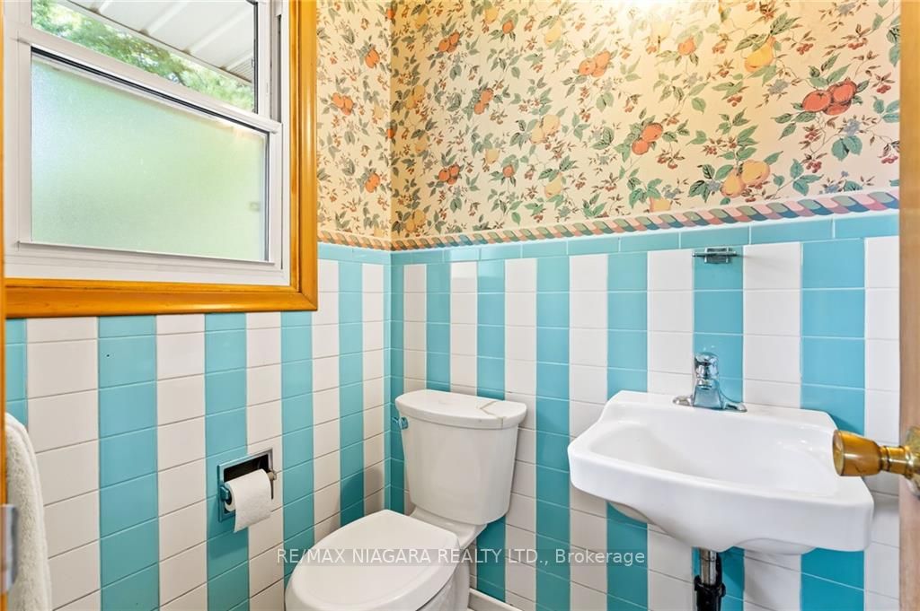 17 Allandale Dr