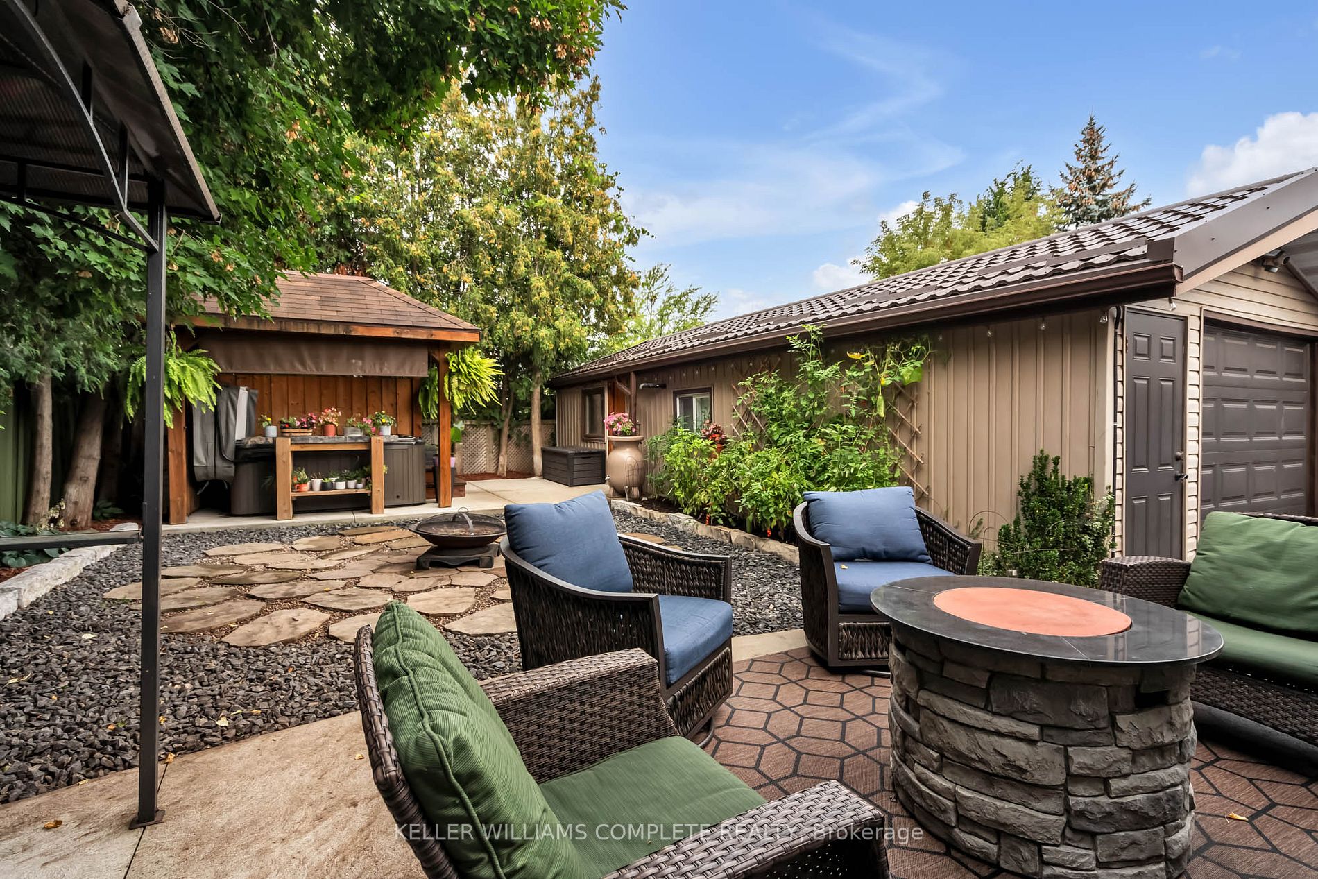 73 Normanhurst Ave
