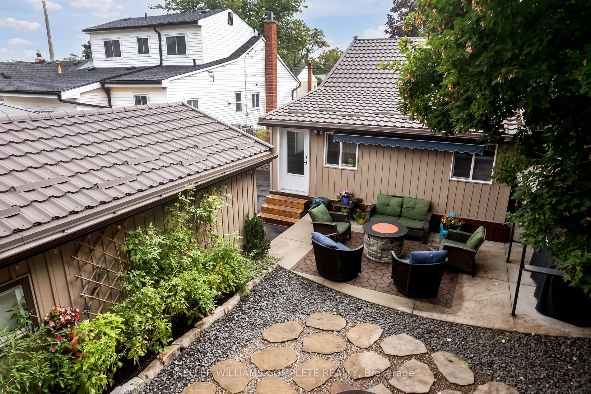 73 Normanhurst Ave