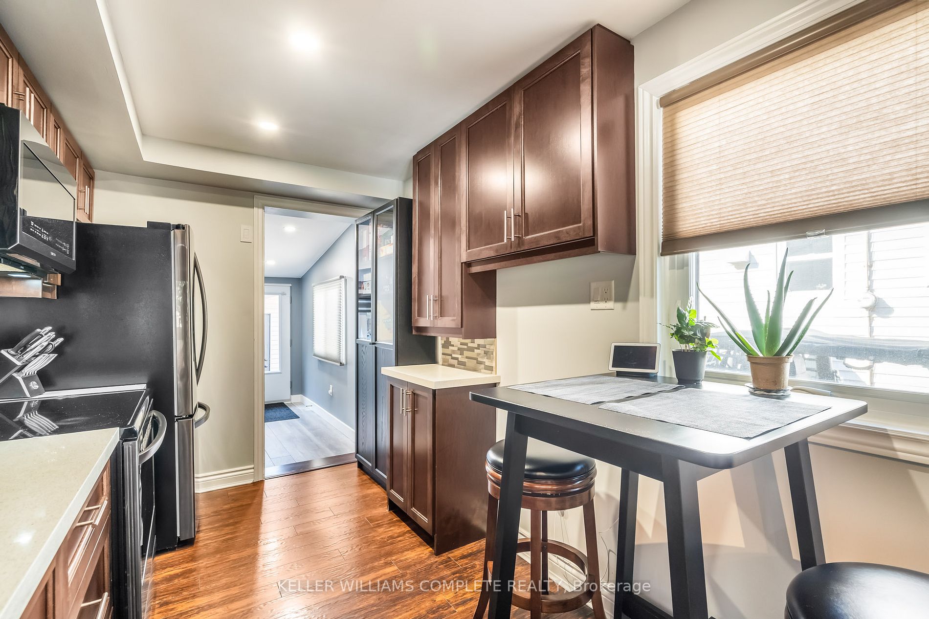 73 Normanhurst Ave