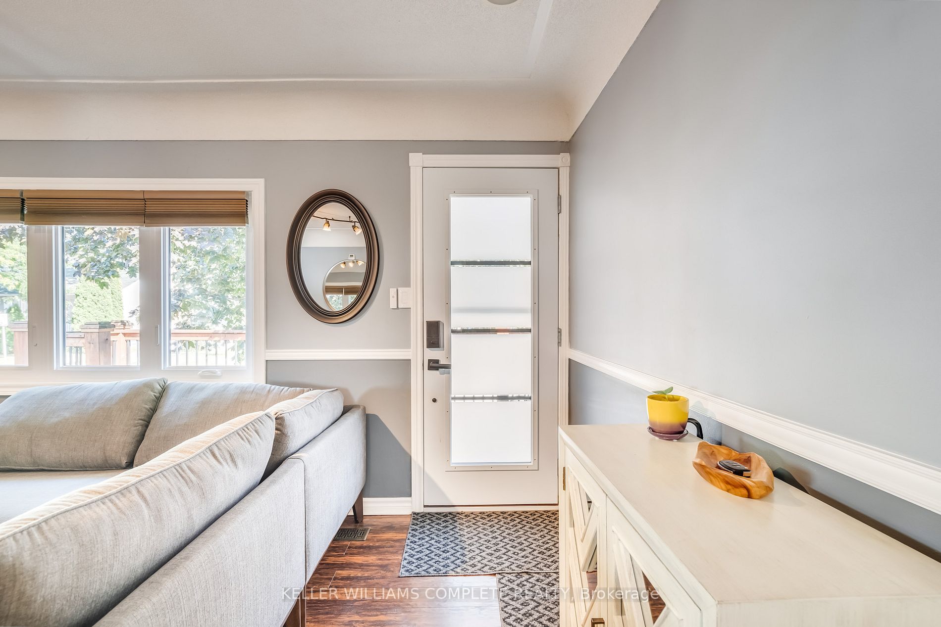 73 Normanhurst Ave