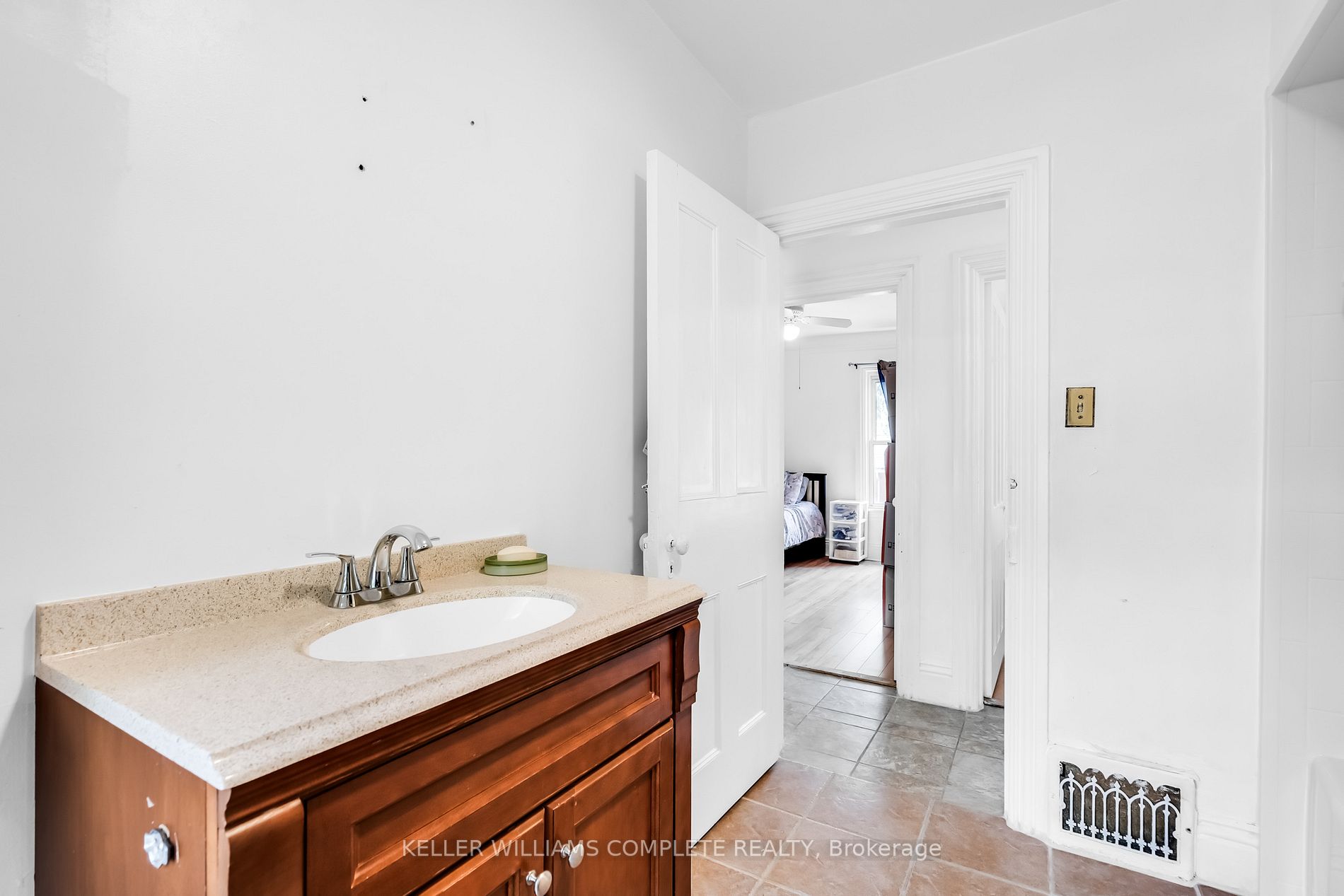 145 Erie Avenue