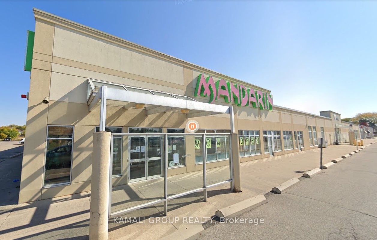 638 Carlton St, #Main