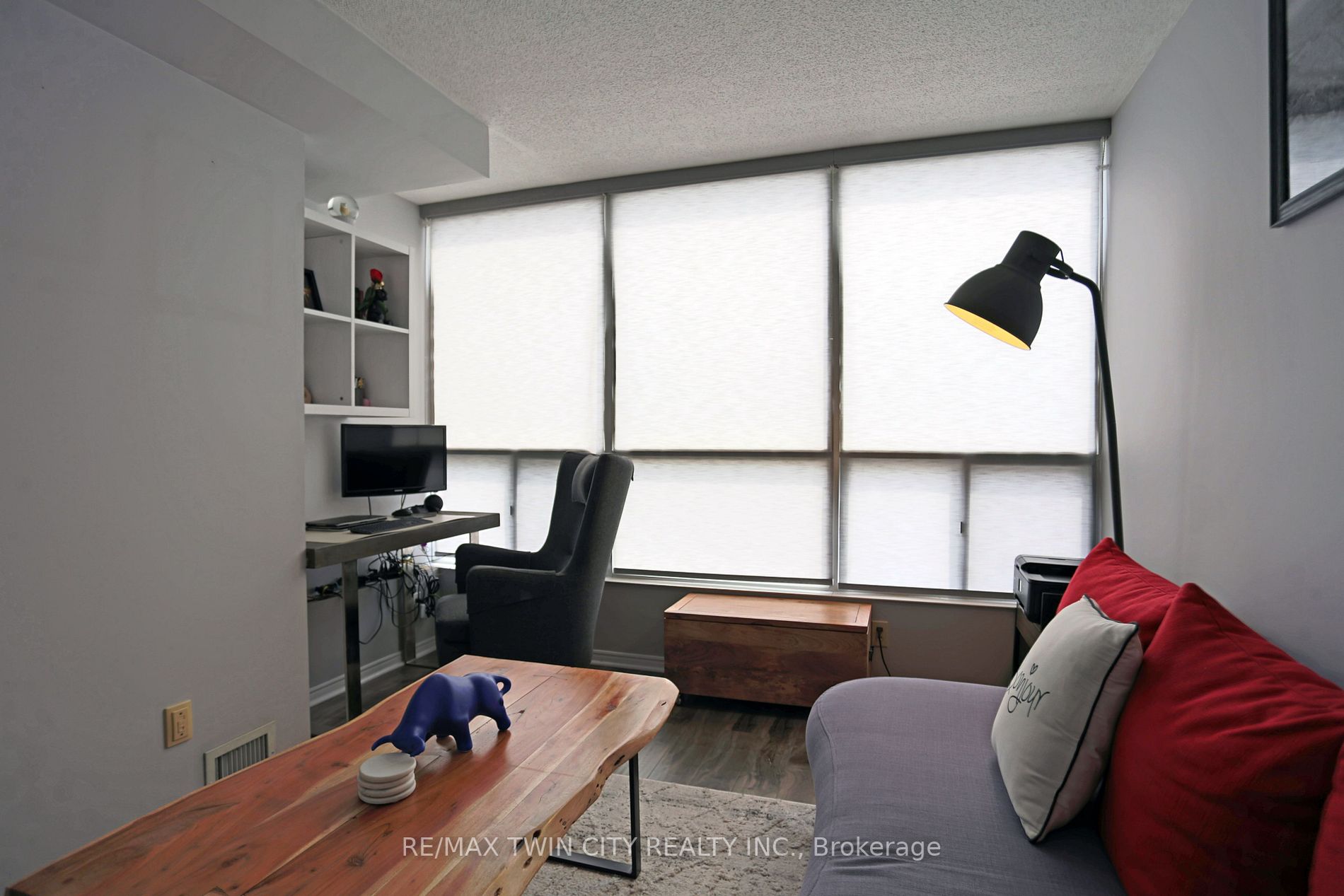 107 Bagot Street, #208