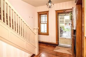 148 Rosslyn Ave N