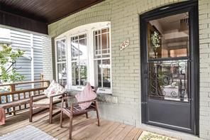 148 Rosslyn Ave N