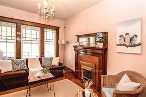 148 Rosslyn Ave N