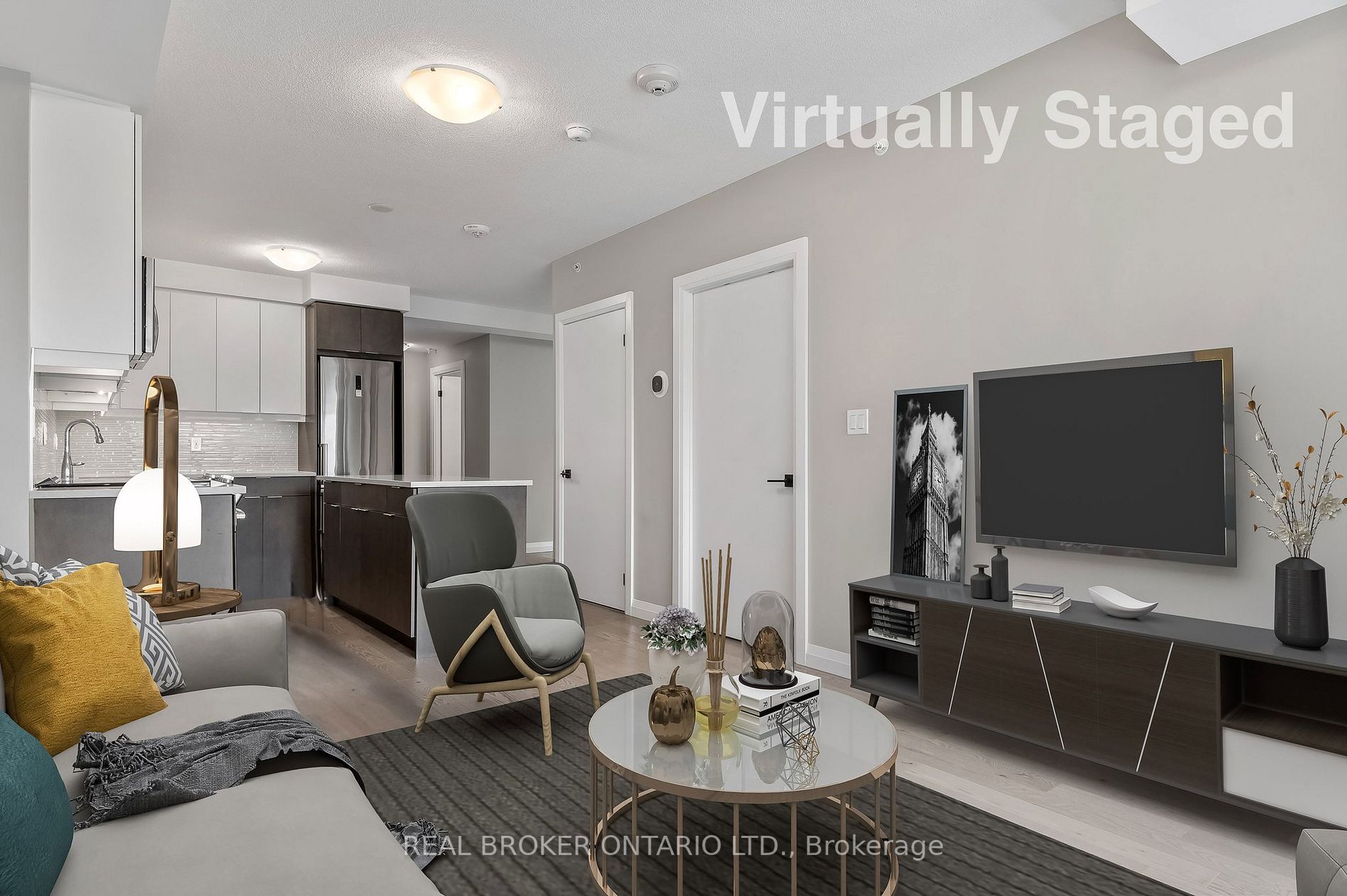 63 Arthur Street S, #213