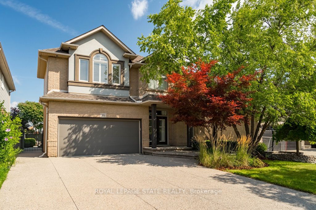 35 Holkham Ave