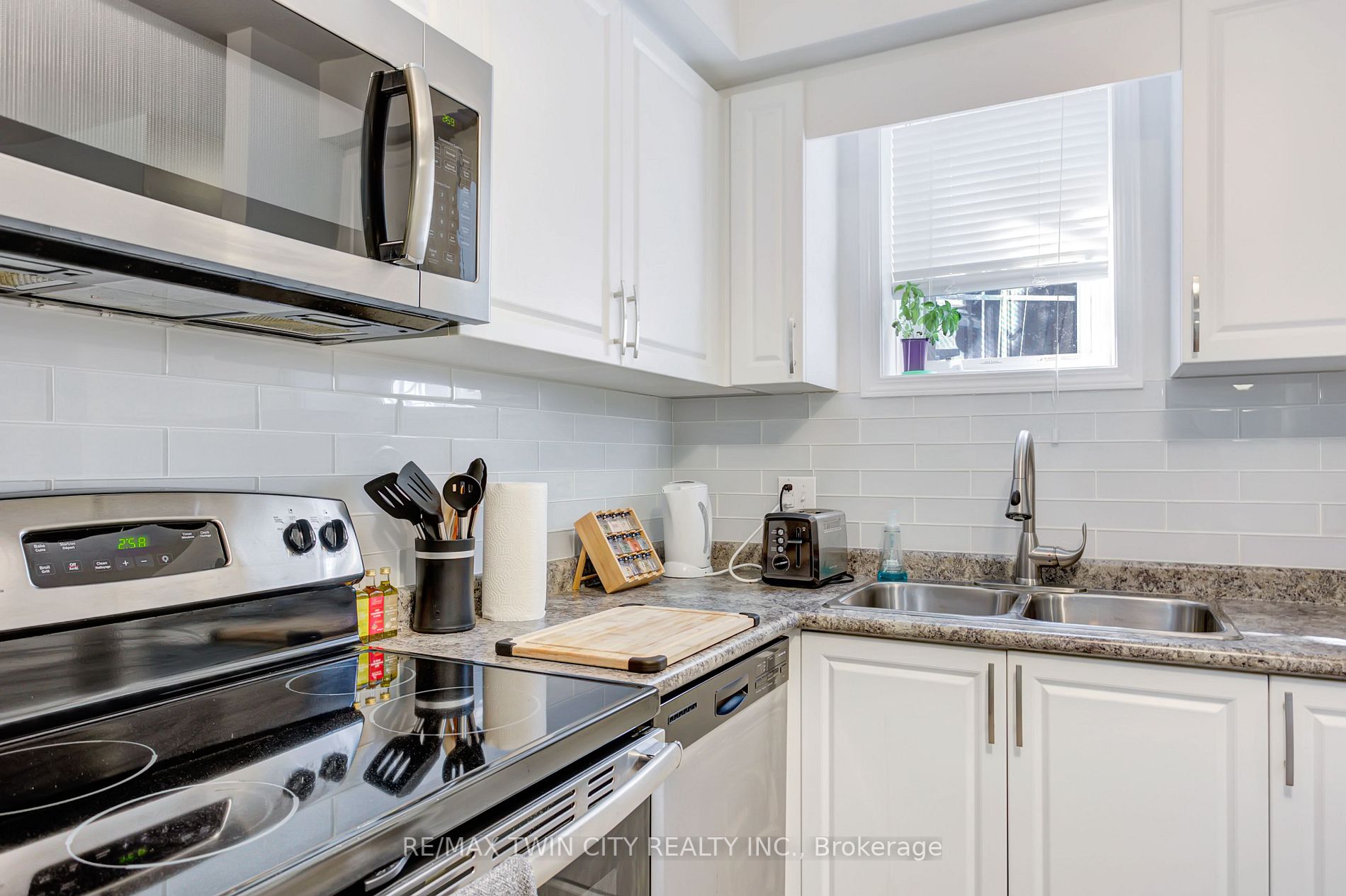 388 Old Huron Road, #H