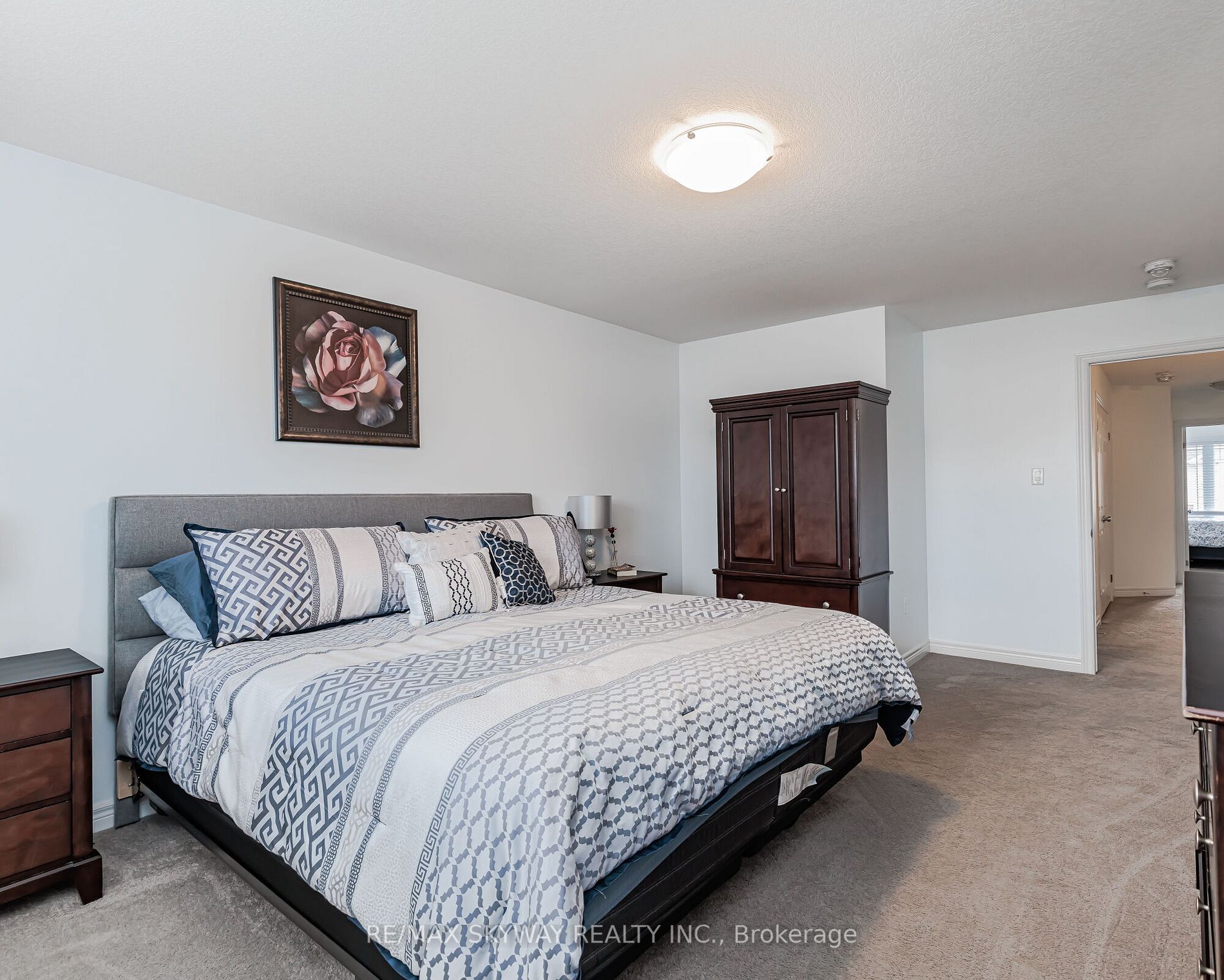 12 Ambrous Crescent