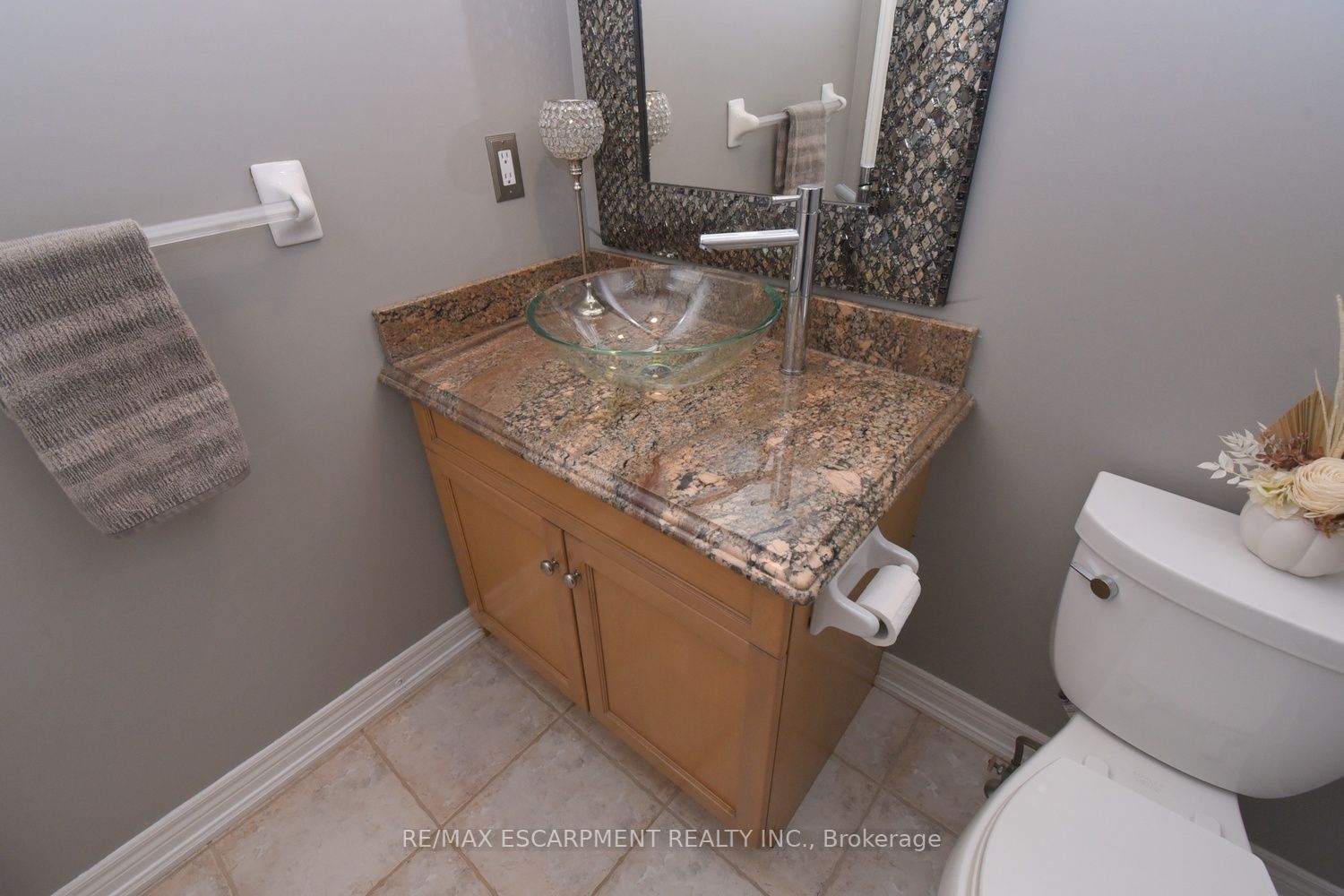 83 Southcreek Crt