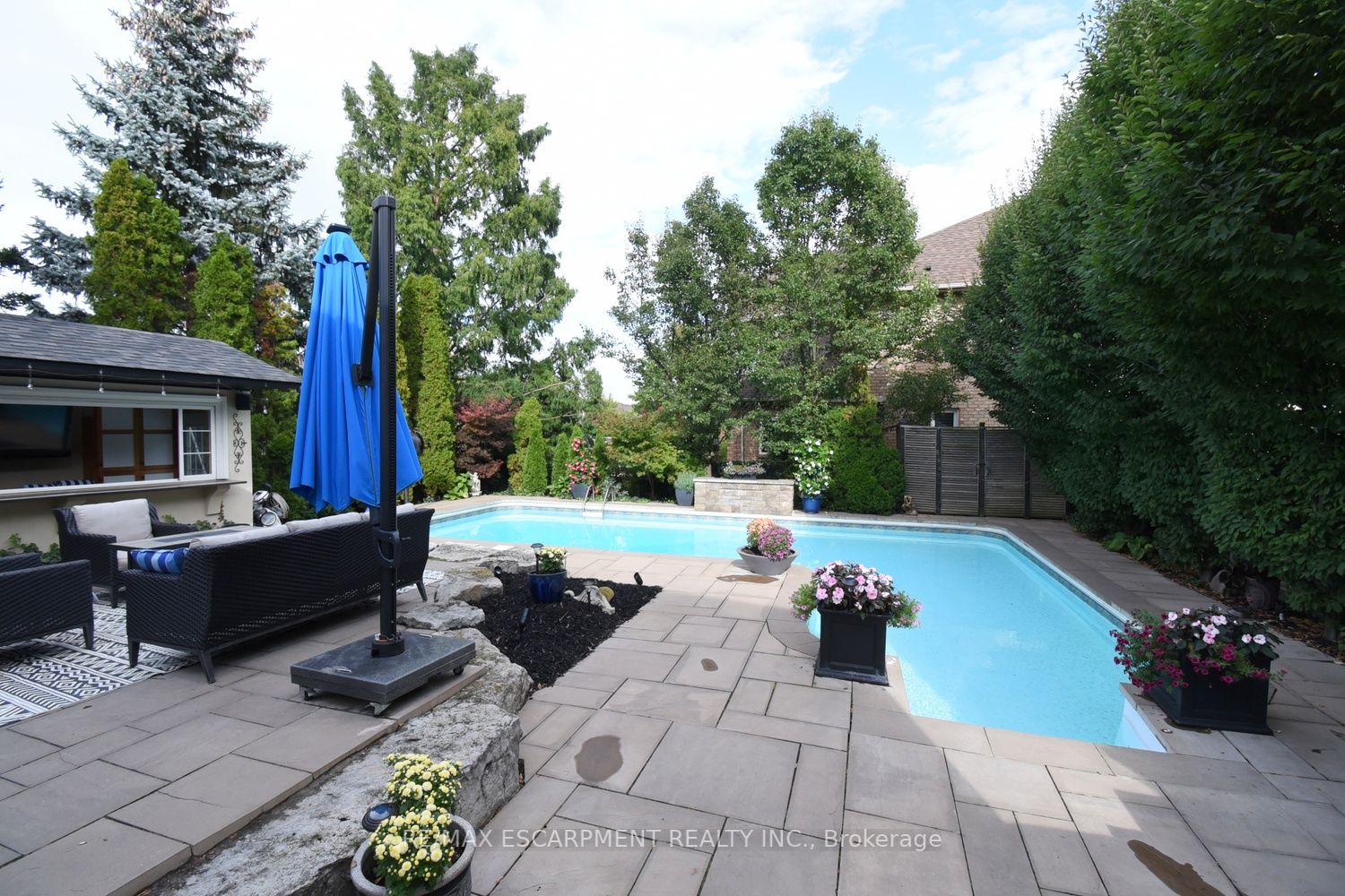83 Southcreek Crt