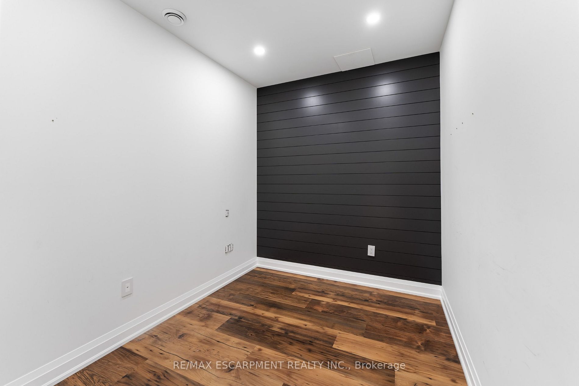50 Nebo Rd, #1