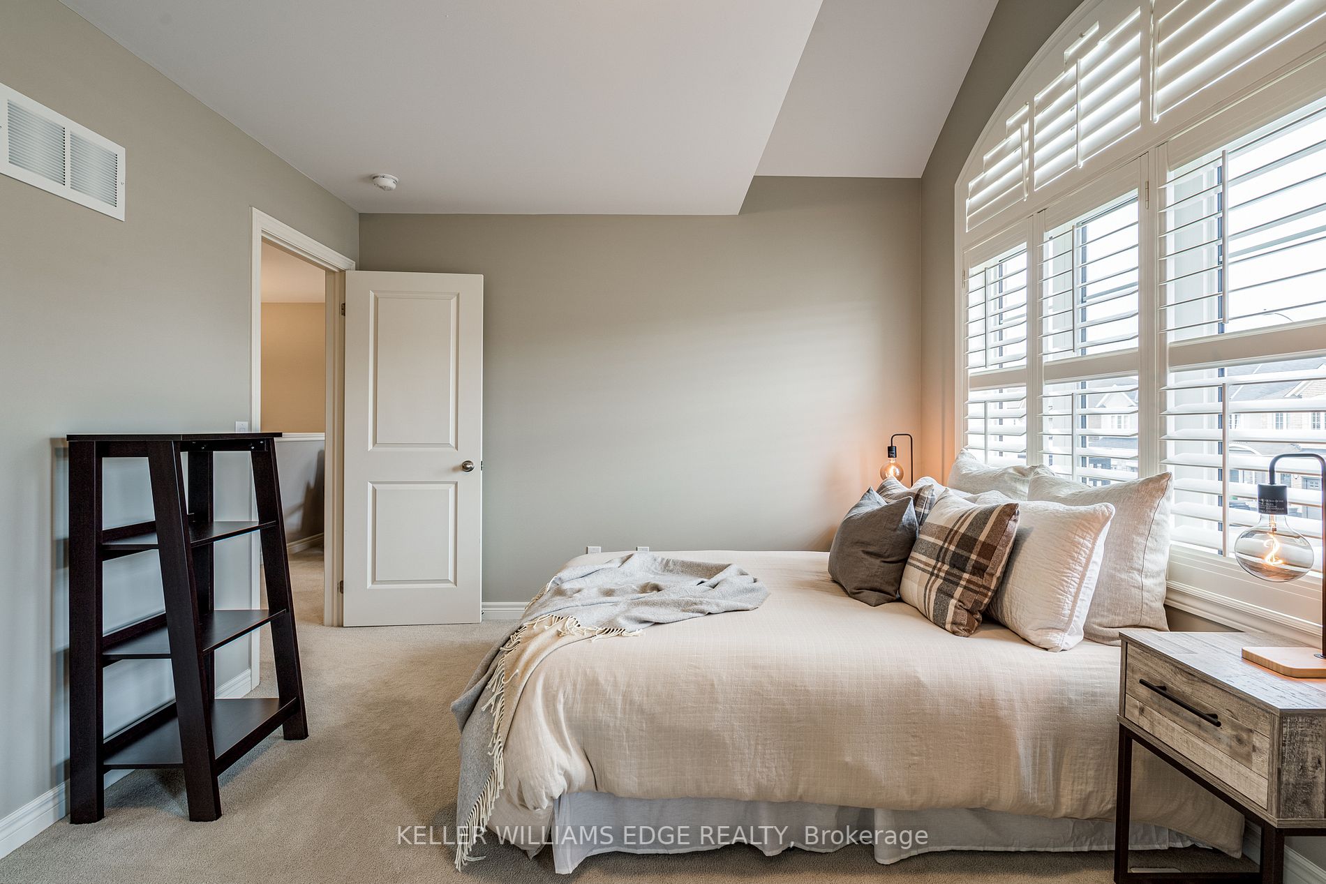 51 Narbonne Cres