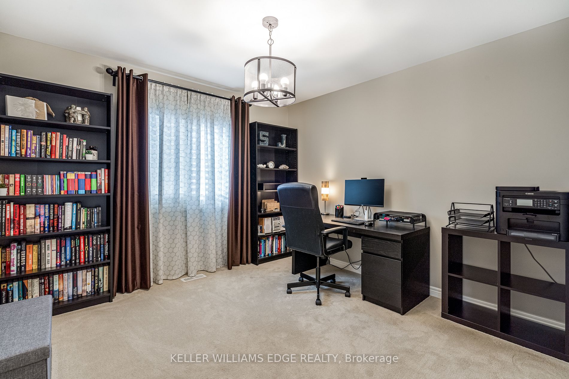 51 Narbonne Cres