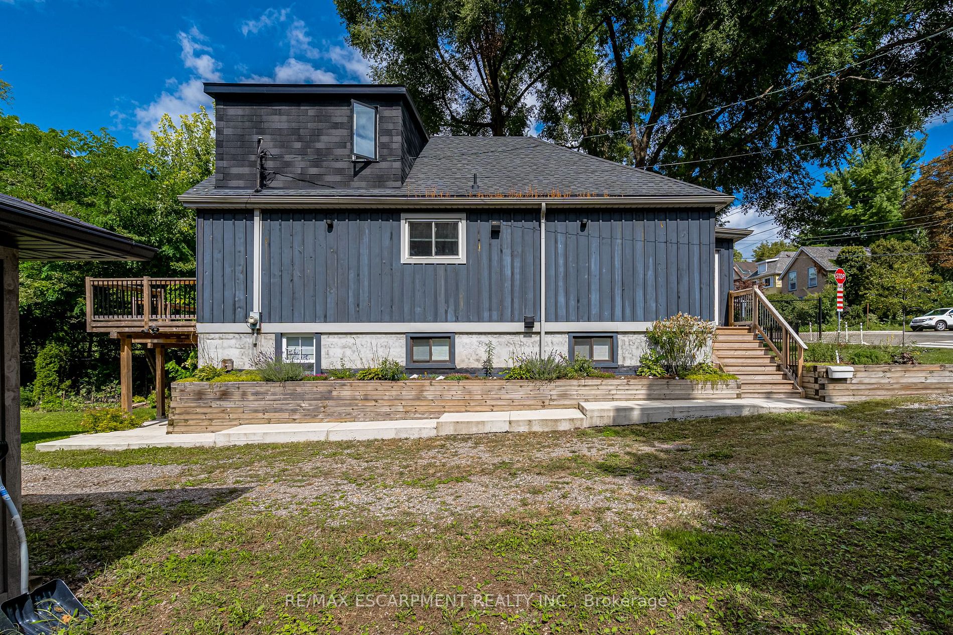 125 Breadalbane St
