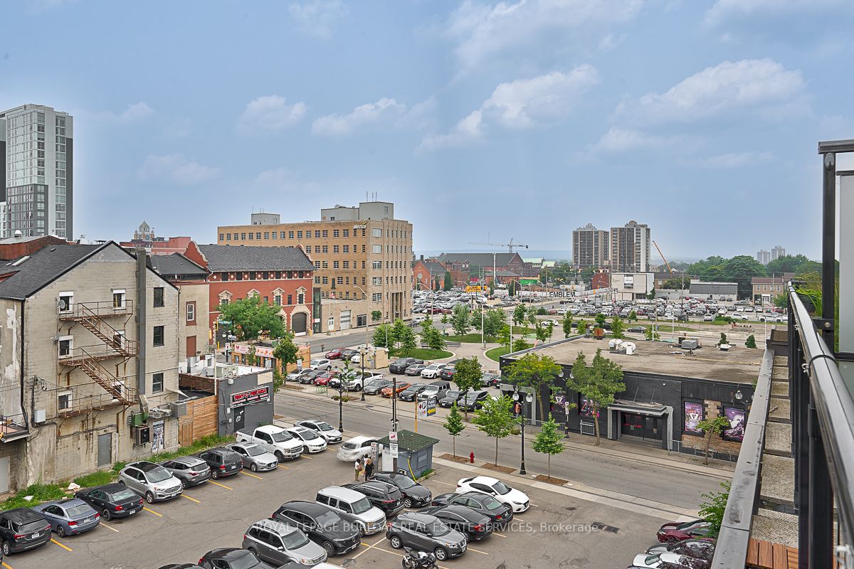 80 King William Street, #410