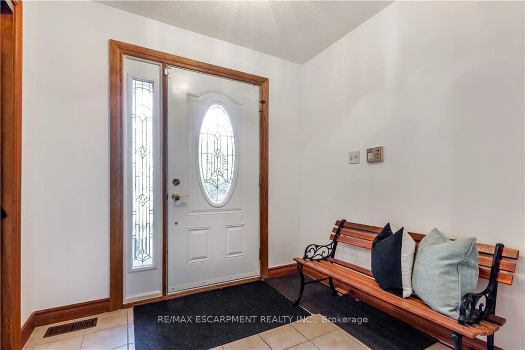 135 Kennedy Ave