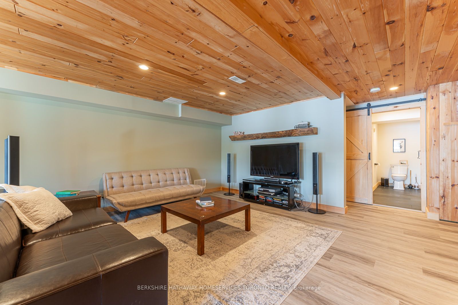 1334 Hard Wood Lane