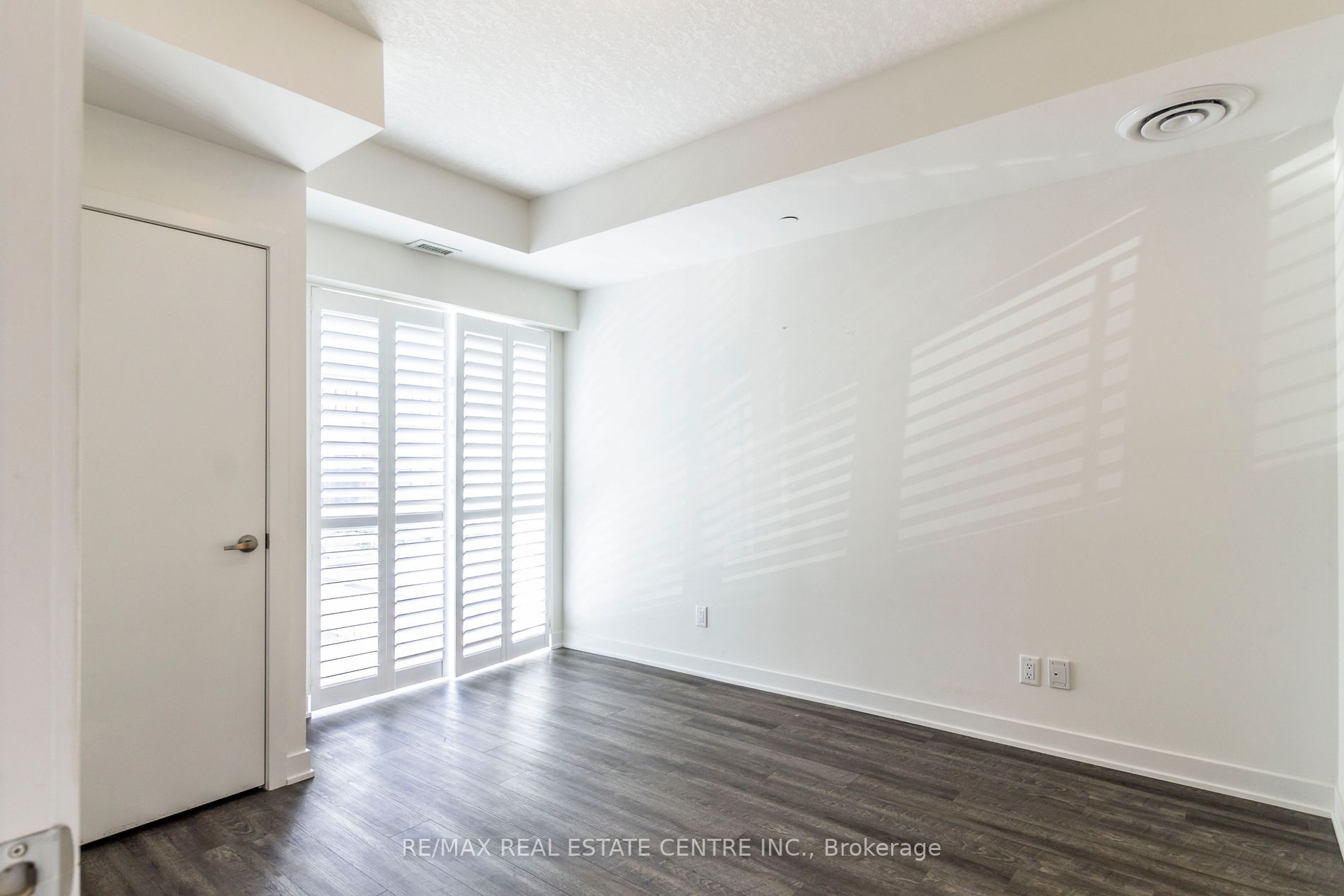 16 Markle Cres, #213
