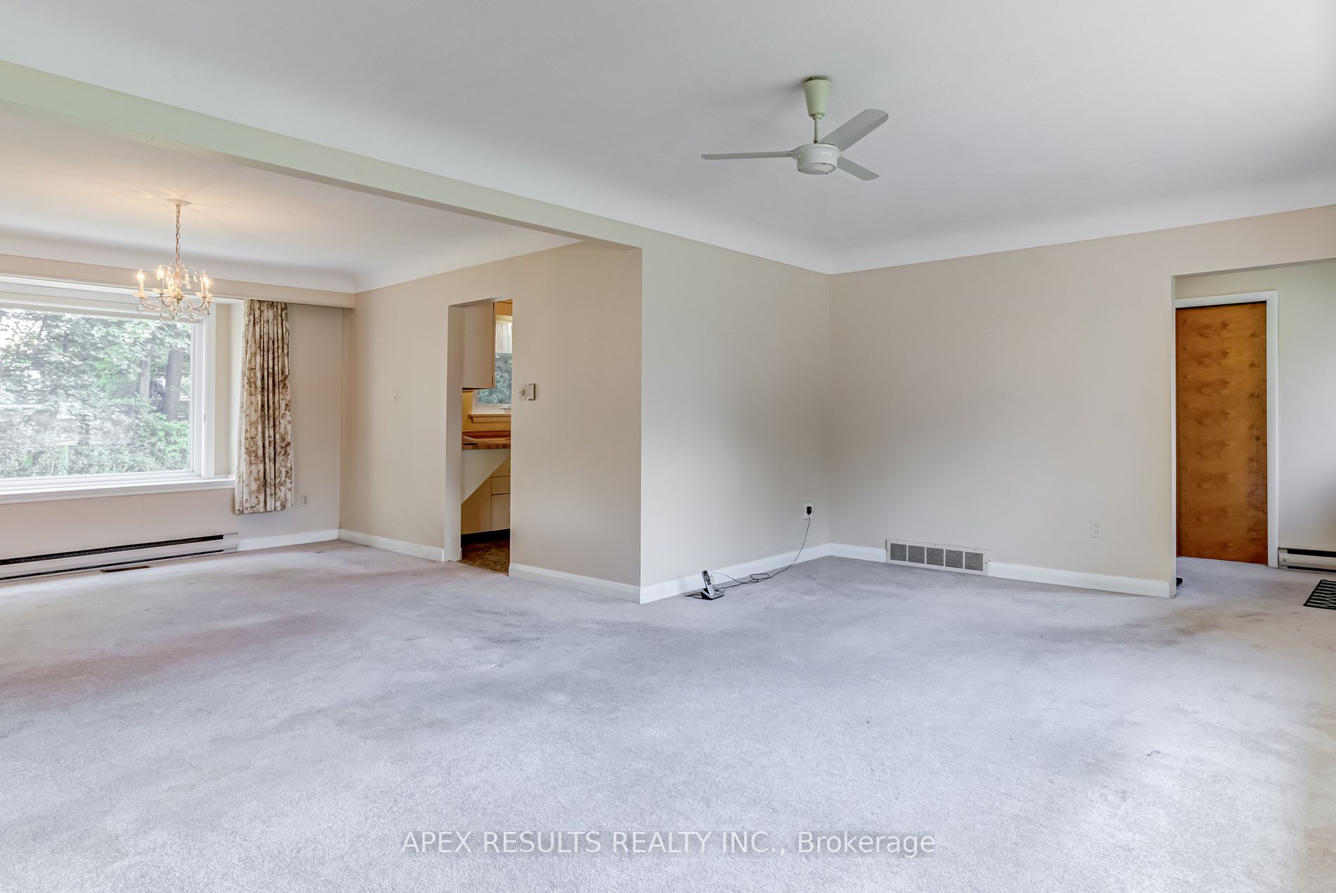 11 Wycliffe Ave