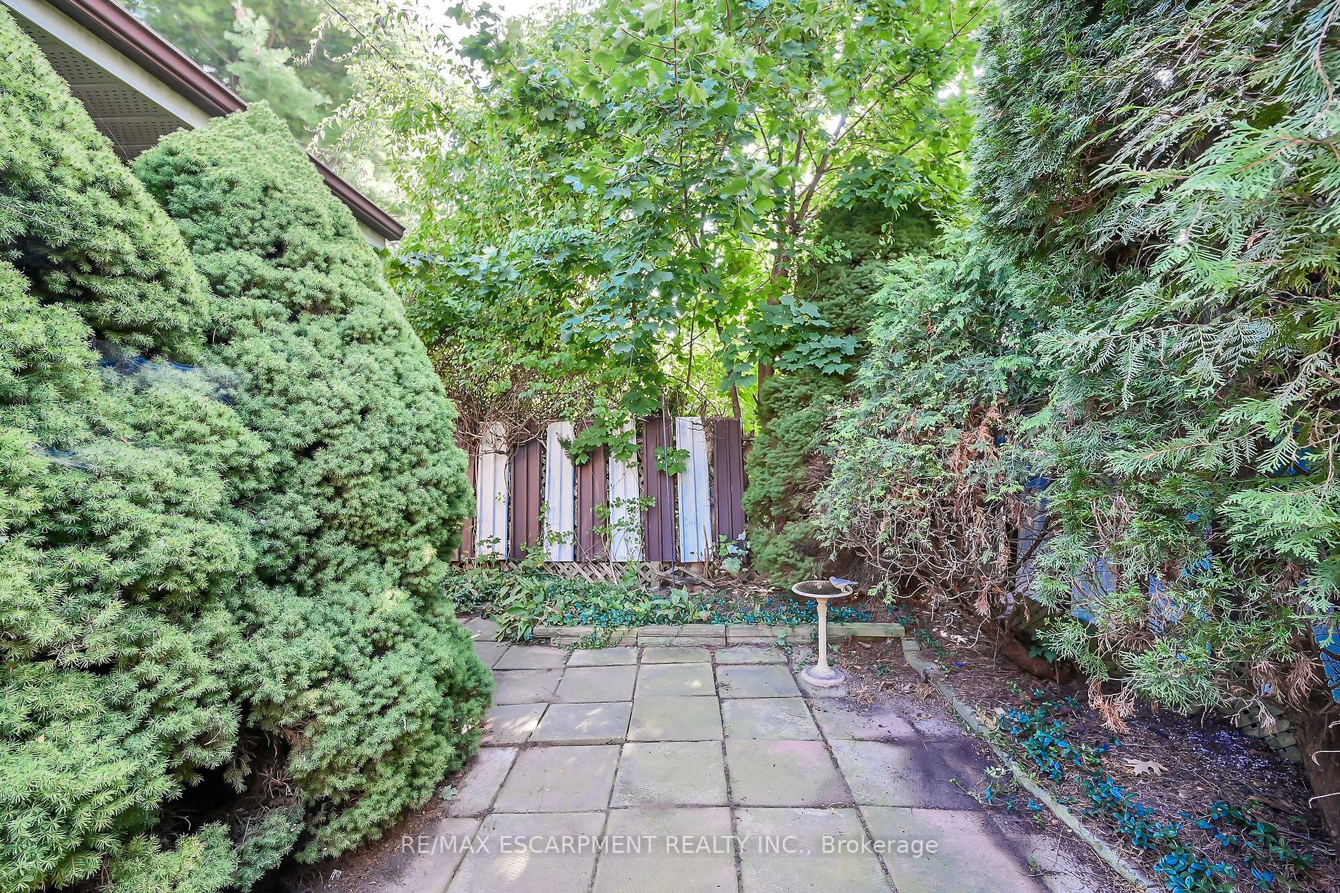 57 Glen Echo Drive