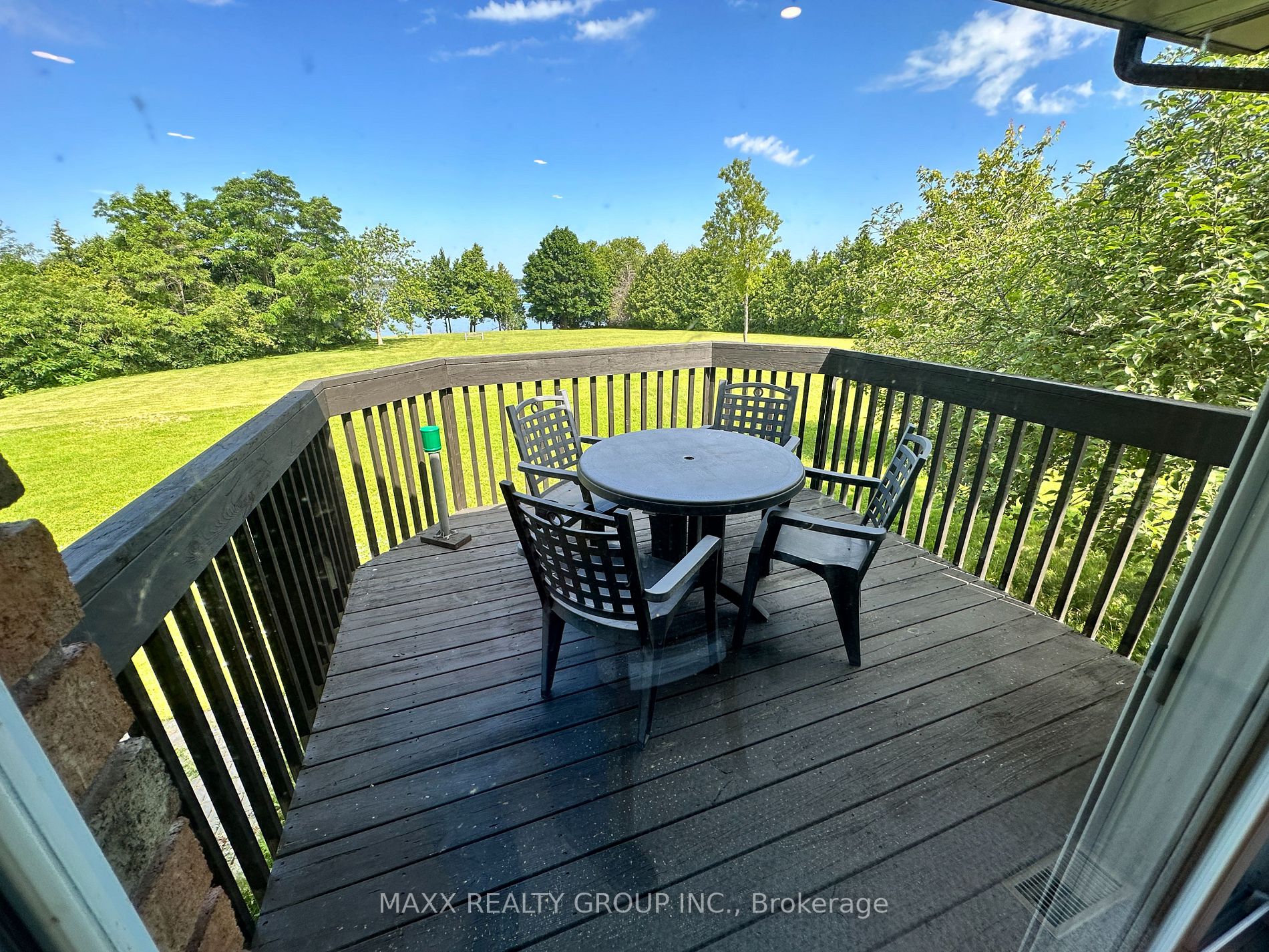 75 Bluewater Ave