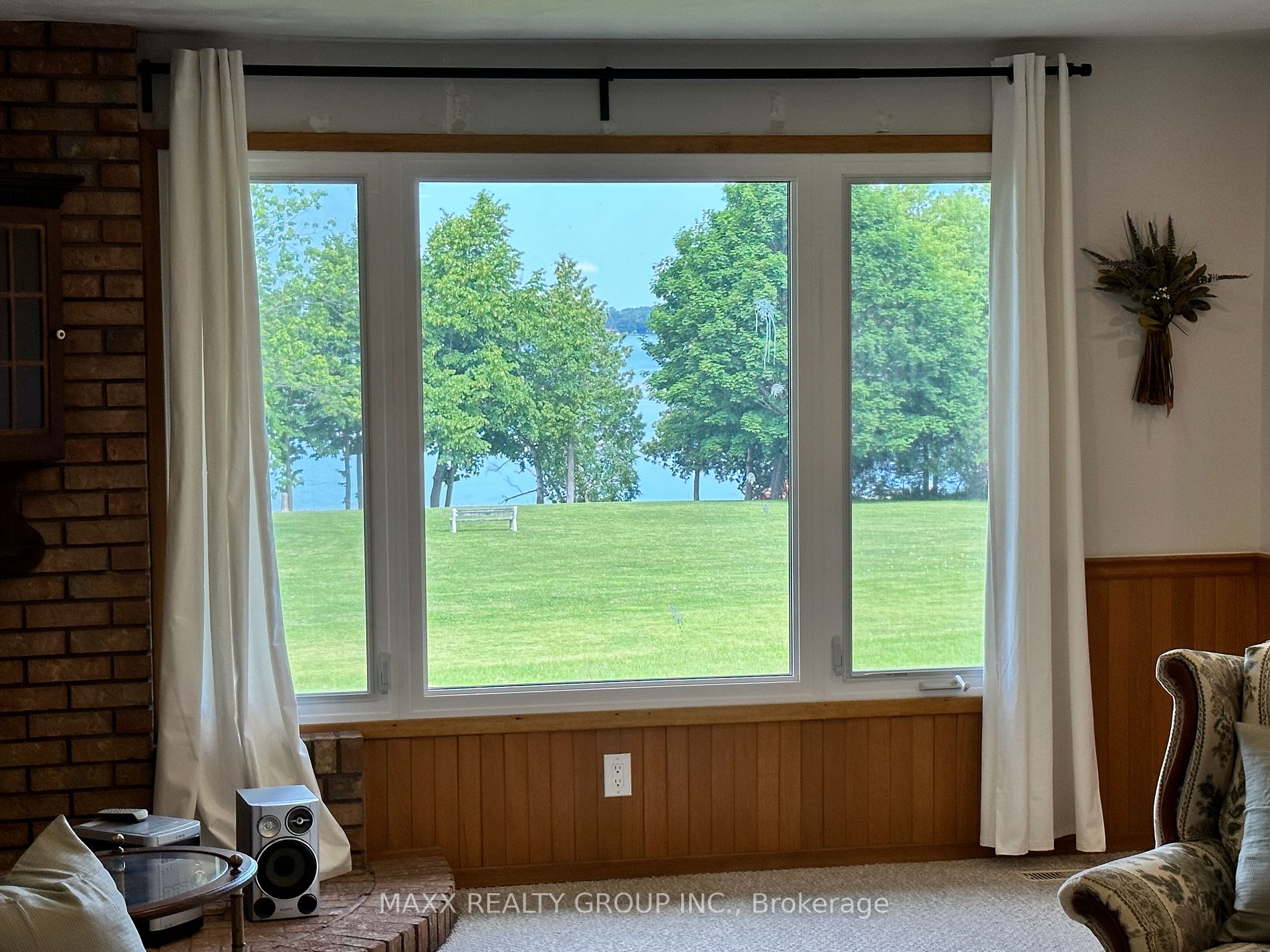 75 Bluewater Ave