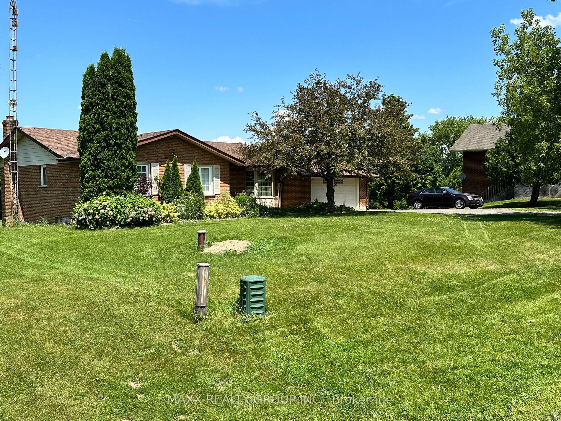 75 Bluewater Ave