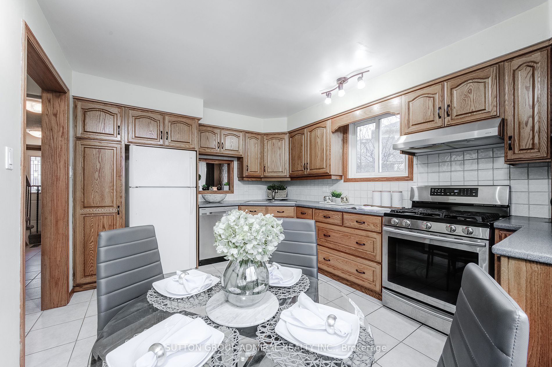 58 Pathfinder Cres