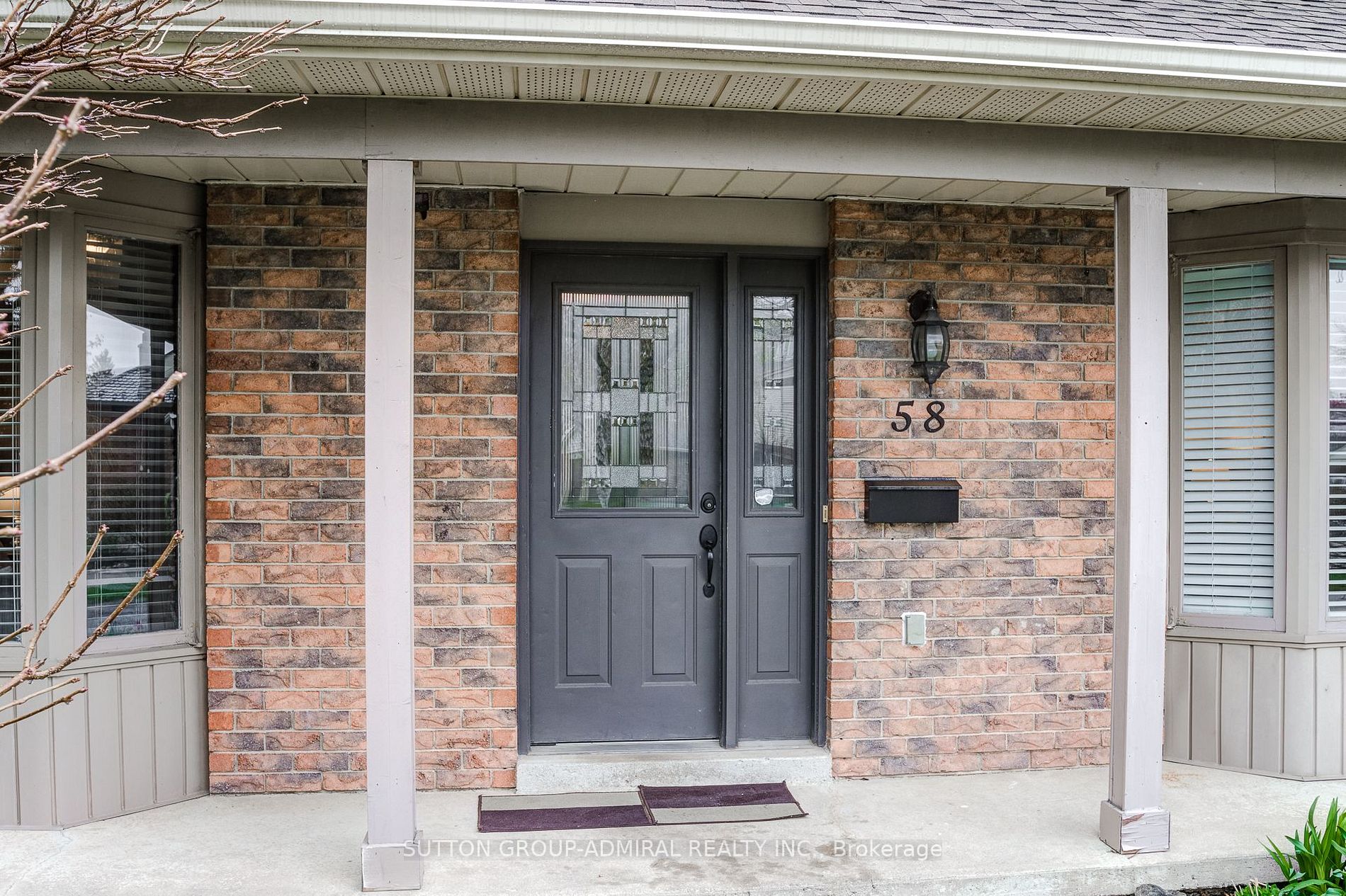 58 Pathfinder Cres
