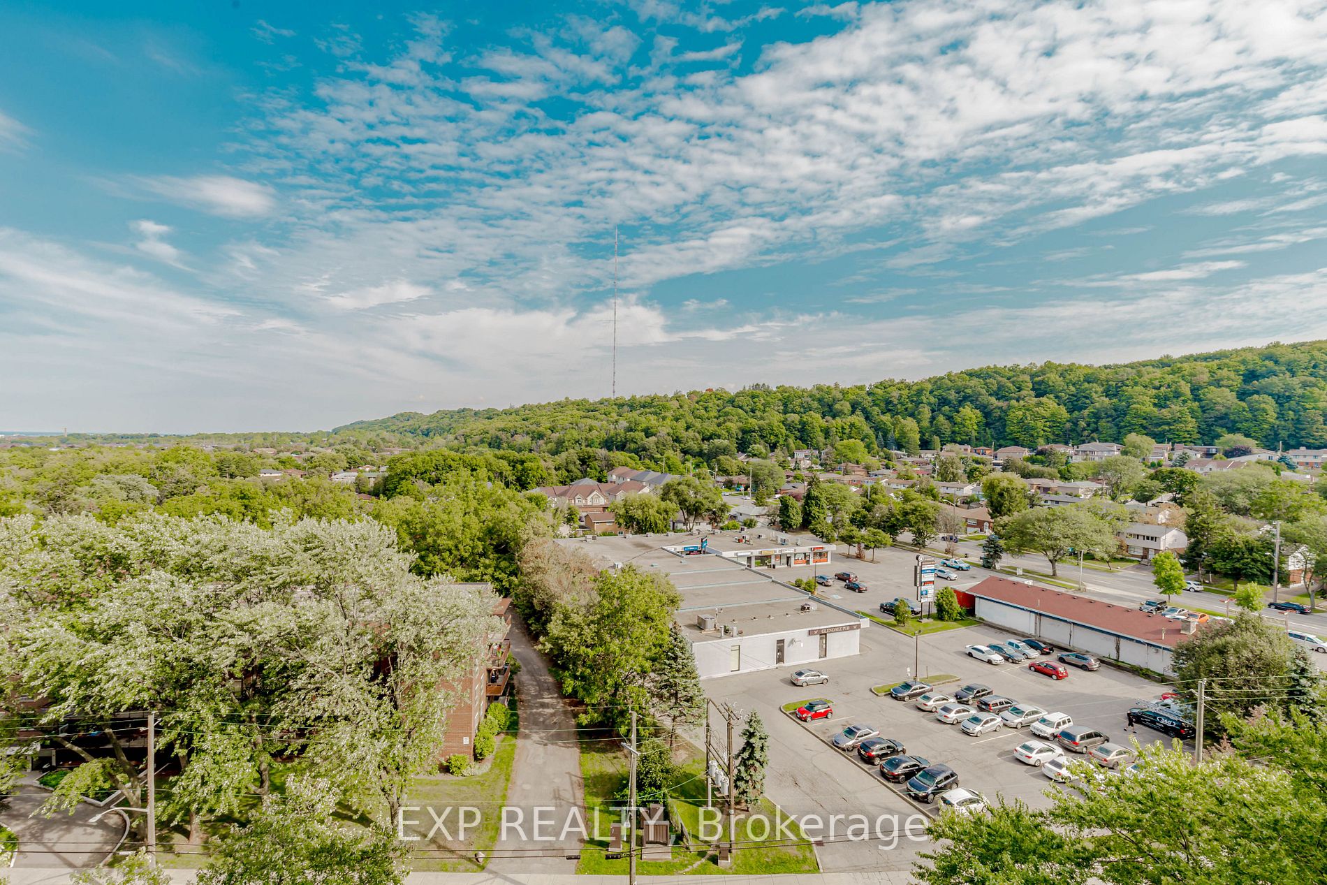 350 Quigley Rd E, #612