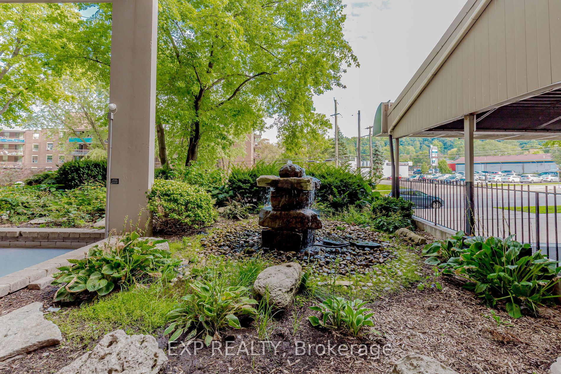 350 Quigley Road E, #612