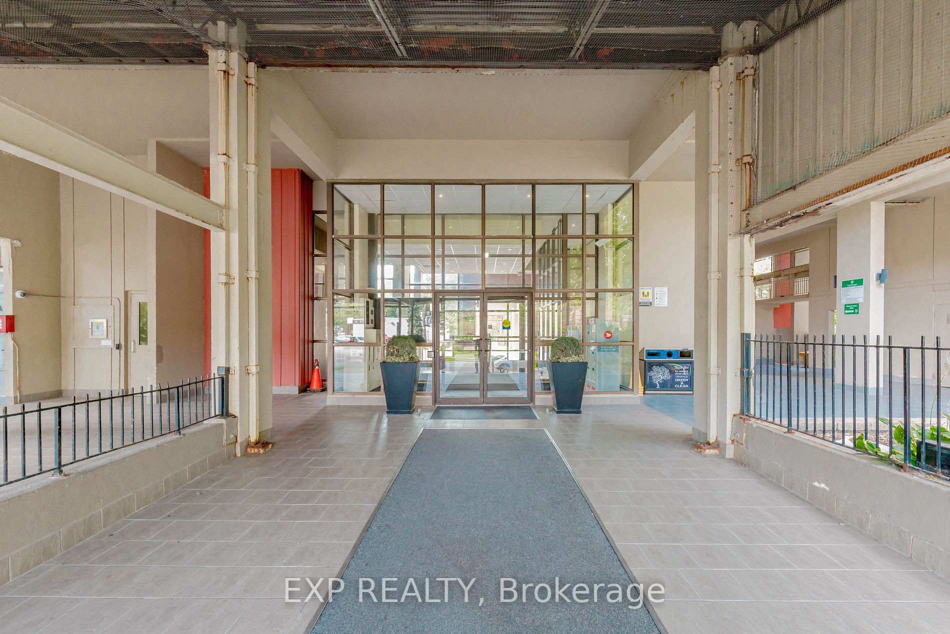 350 Quigley Road E, #612