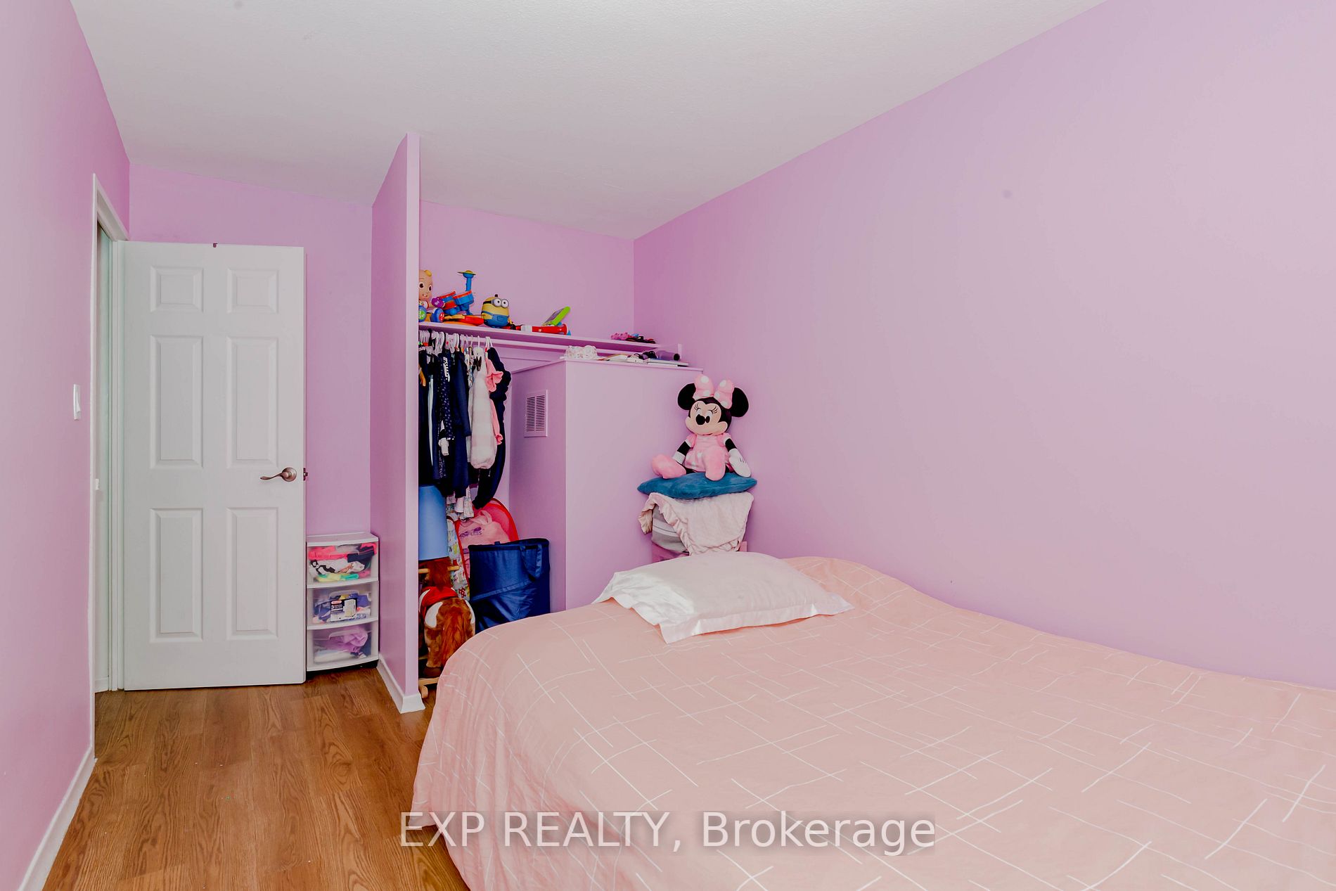 350 Quigley Road E, #612