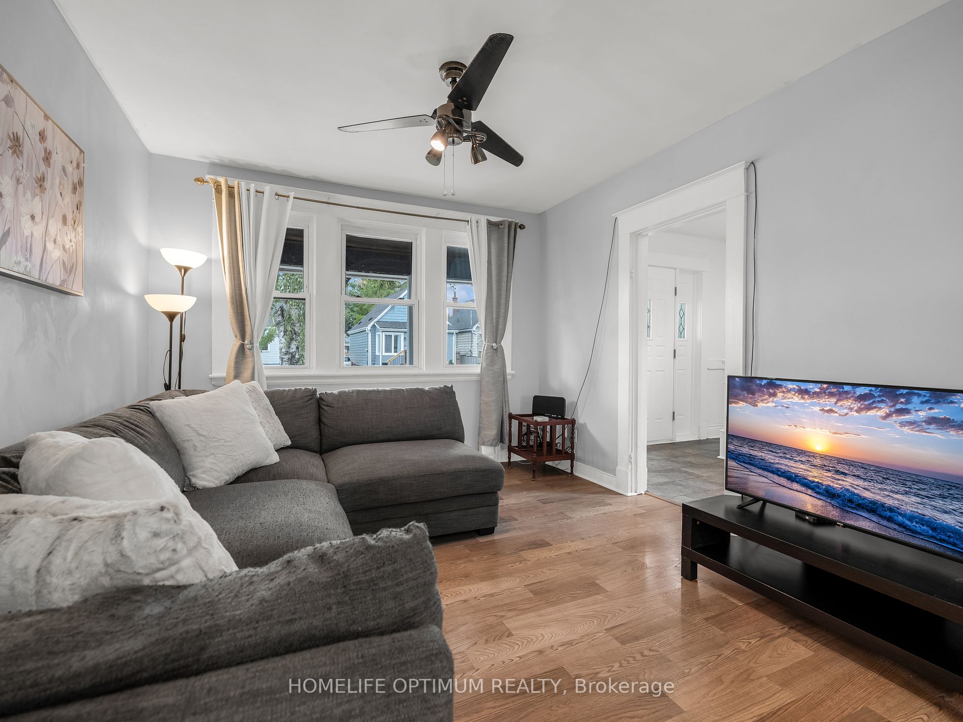35 Bayfield Avenue