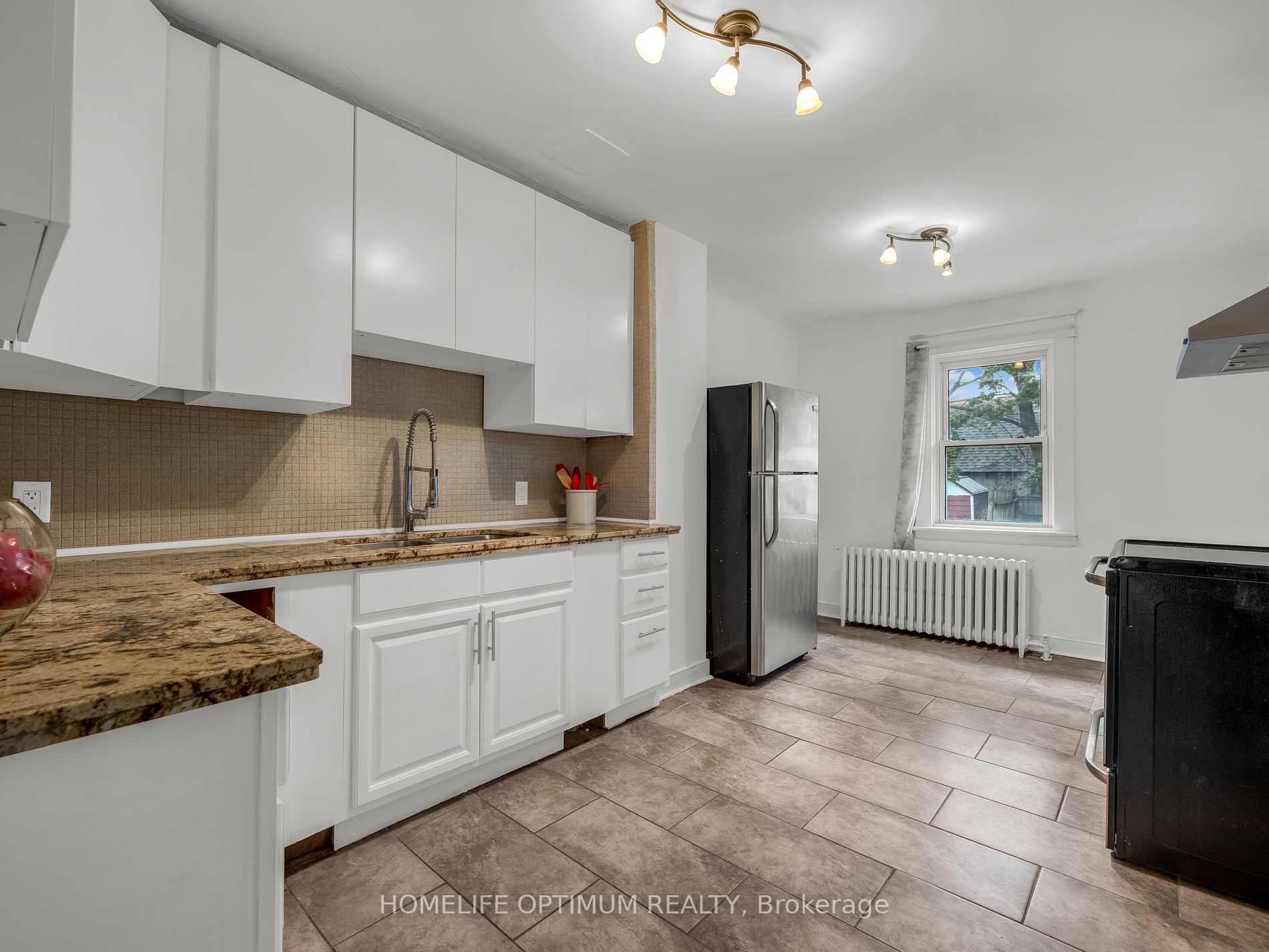 35 Bayfield Avenue