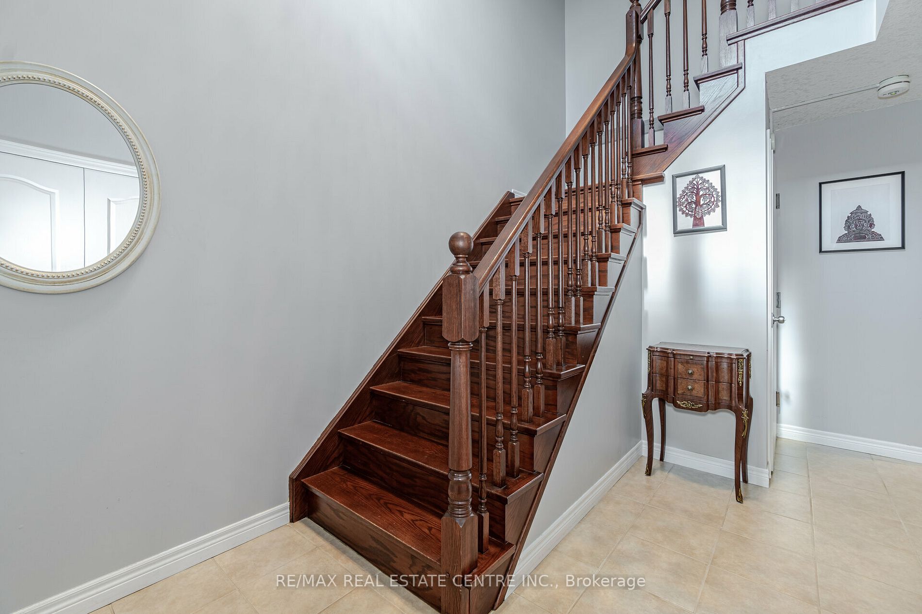 76 Bard Blvd