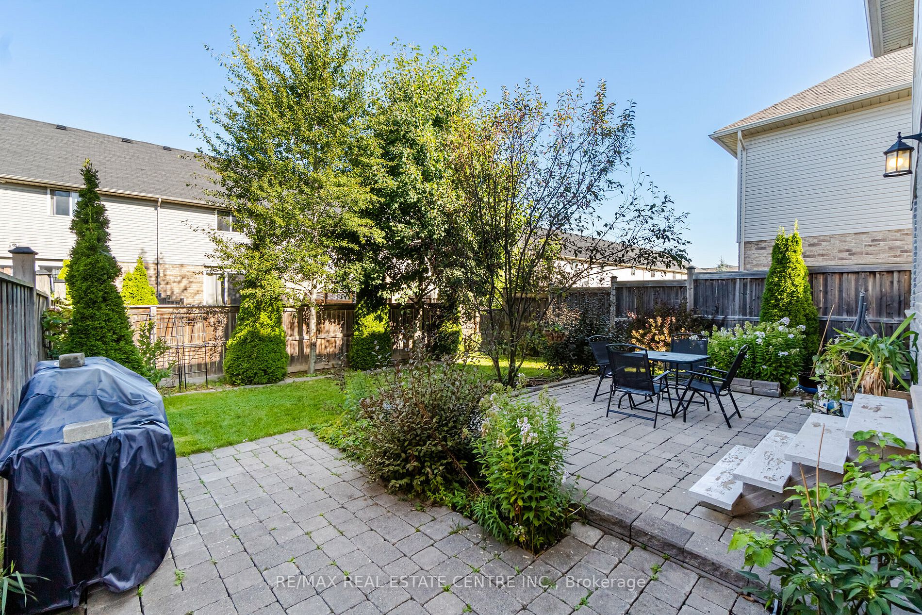 76 Bard Blvd