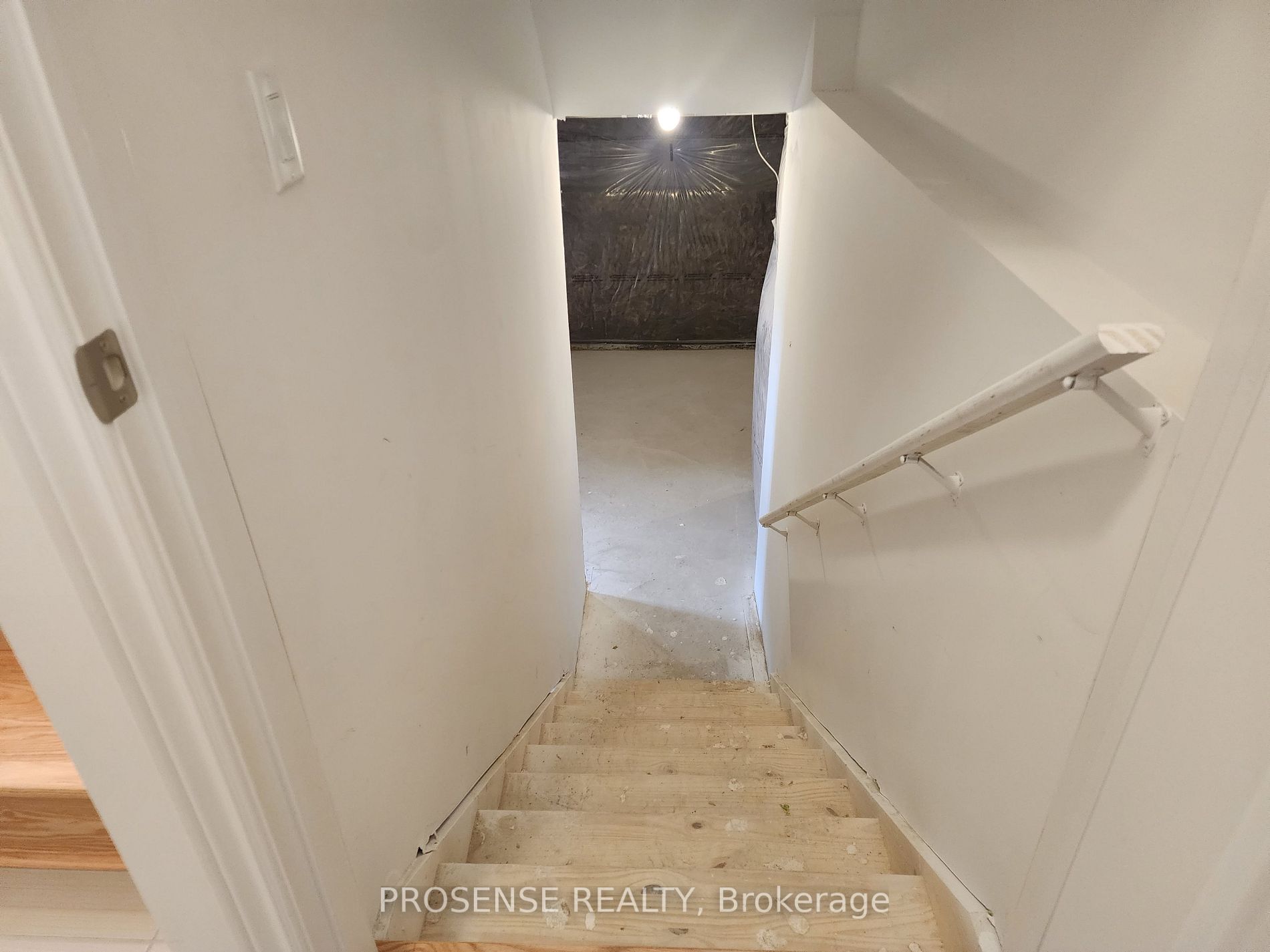 437 Van Dusen Avenue