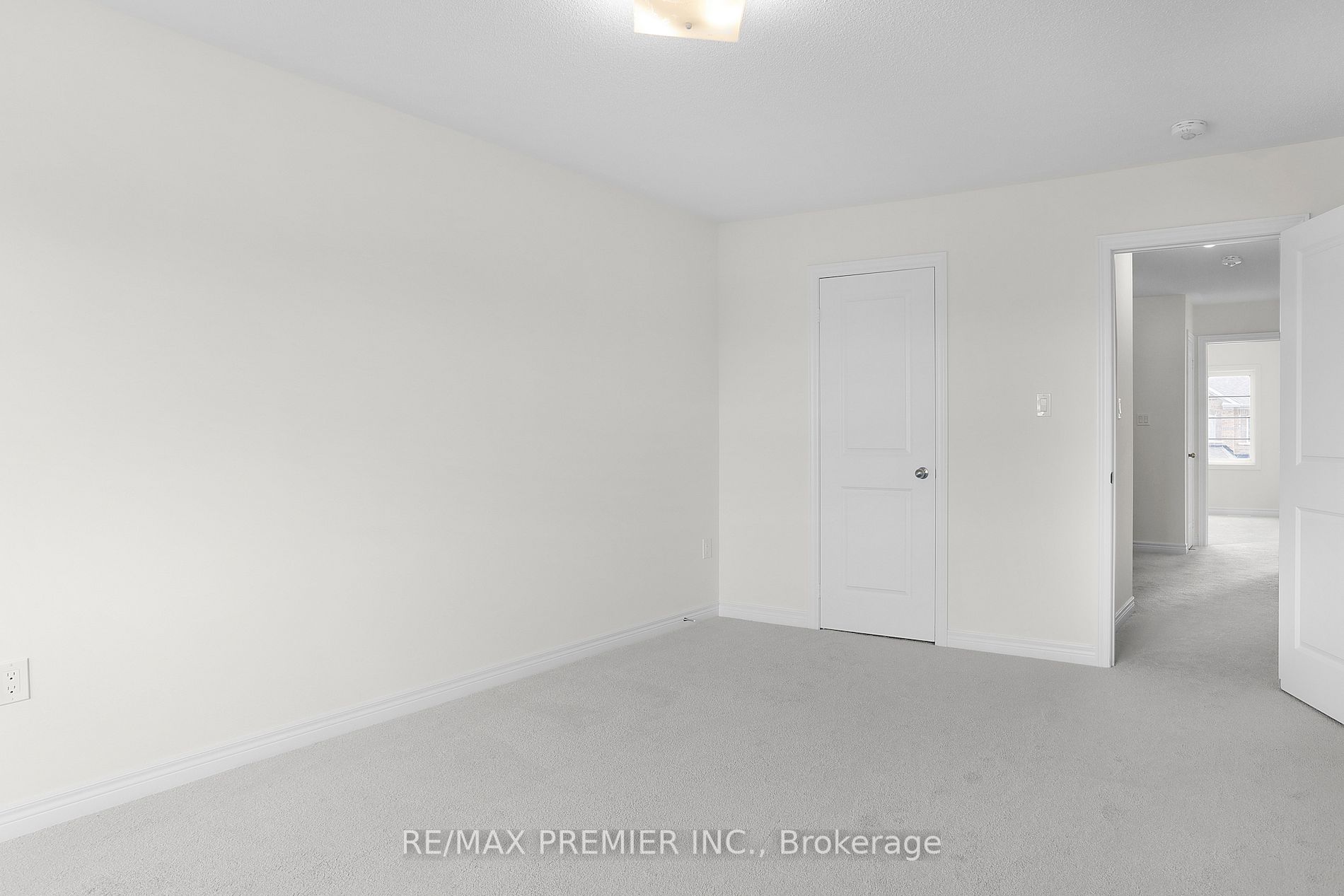 530 Red Elm Road, #TH 3