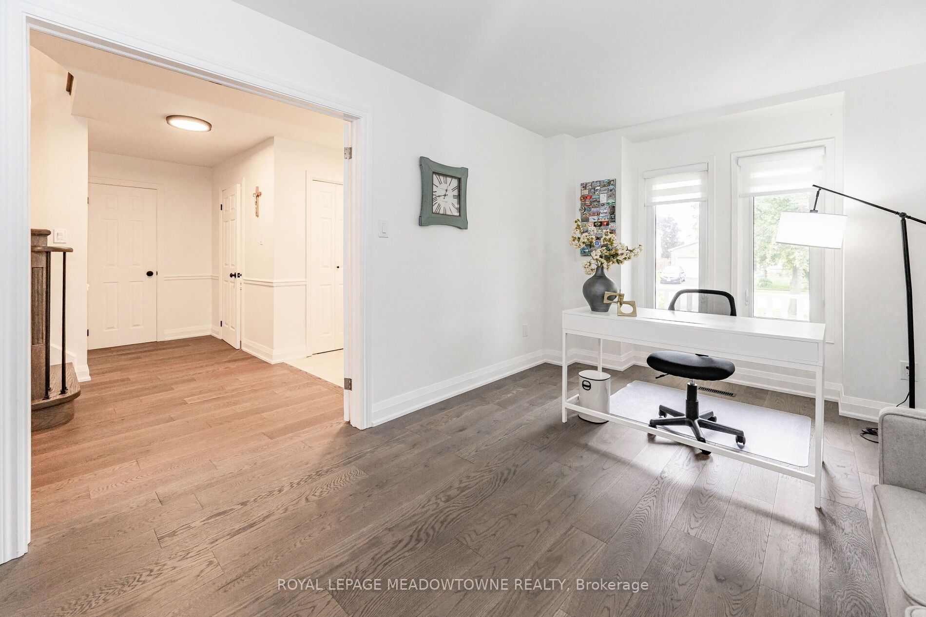 74 Royaledge Way
